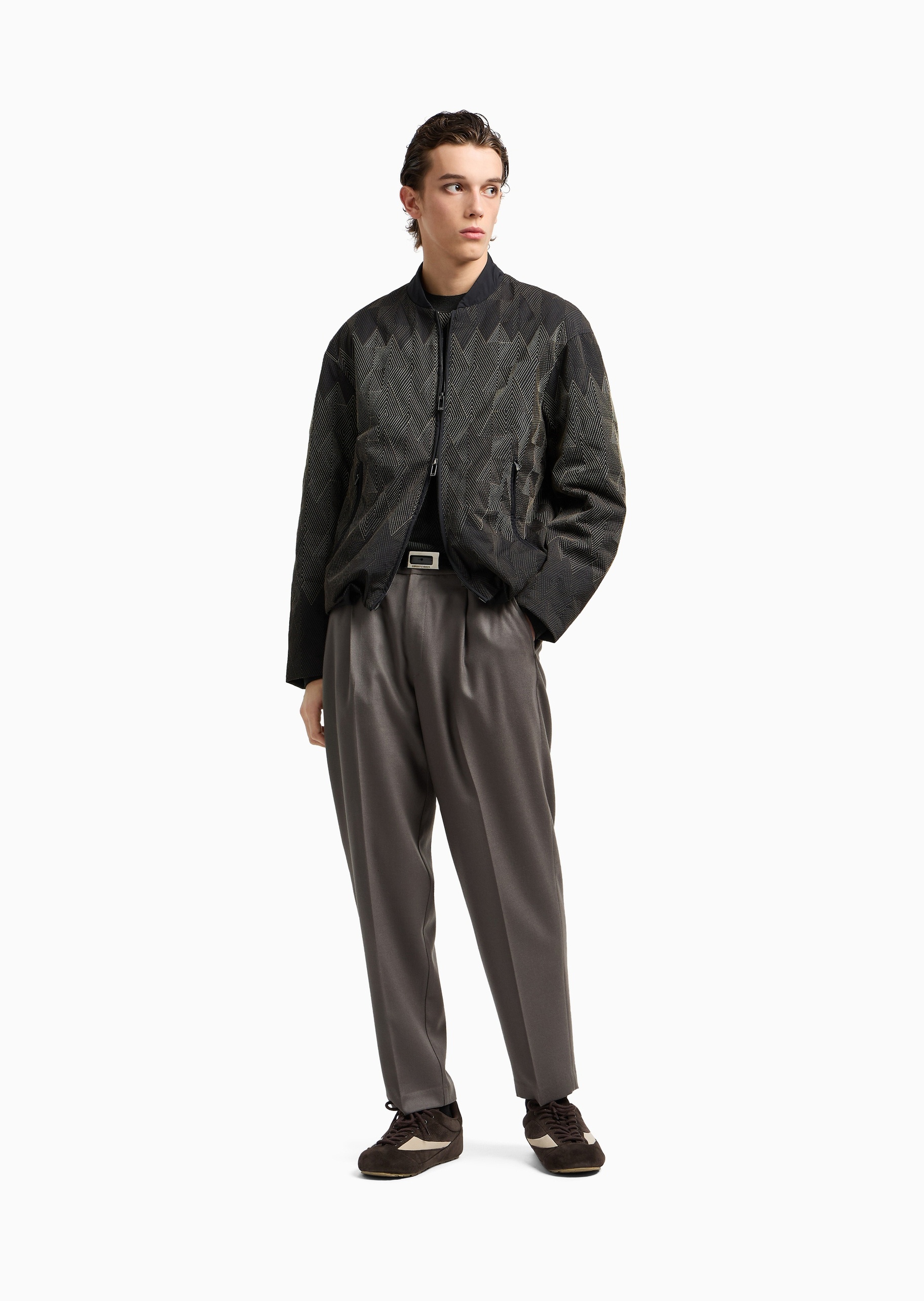 Emporio Armani 男士短款轻薄长袖棒球领通体刺绣棉服