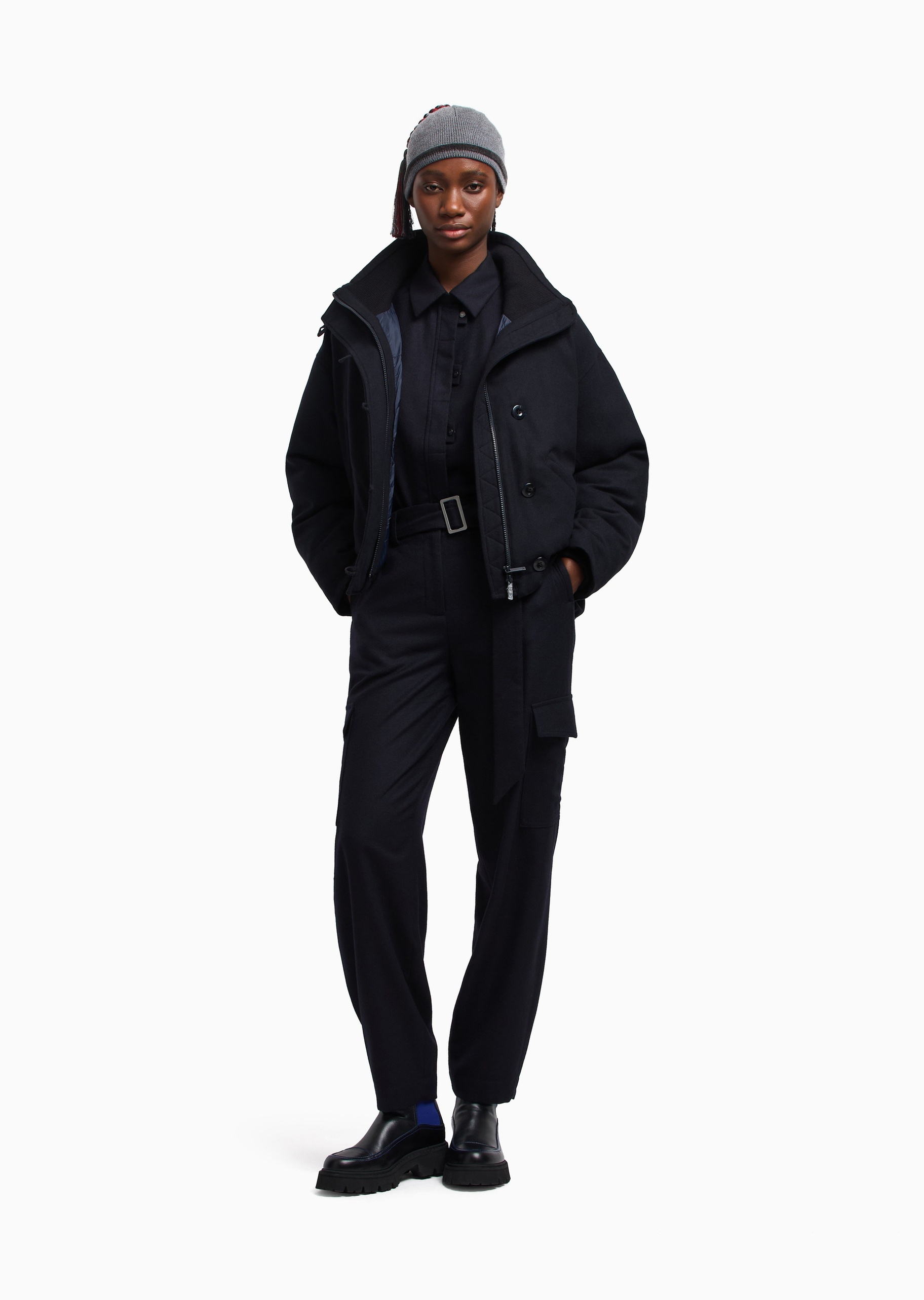 Emporio Armani 女士绵羊毛长袖立领通勤行政棉服