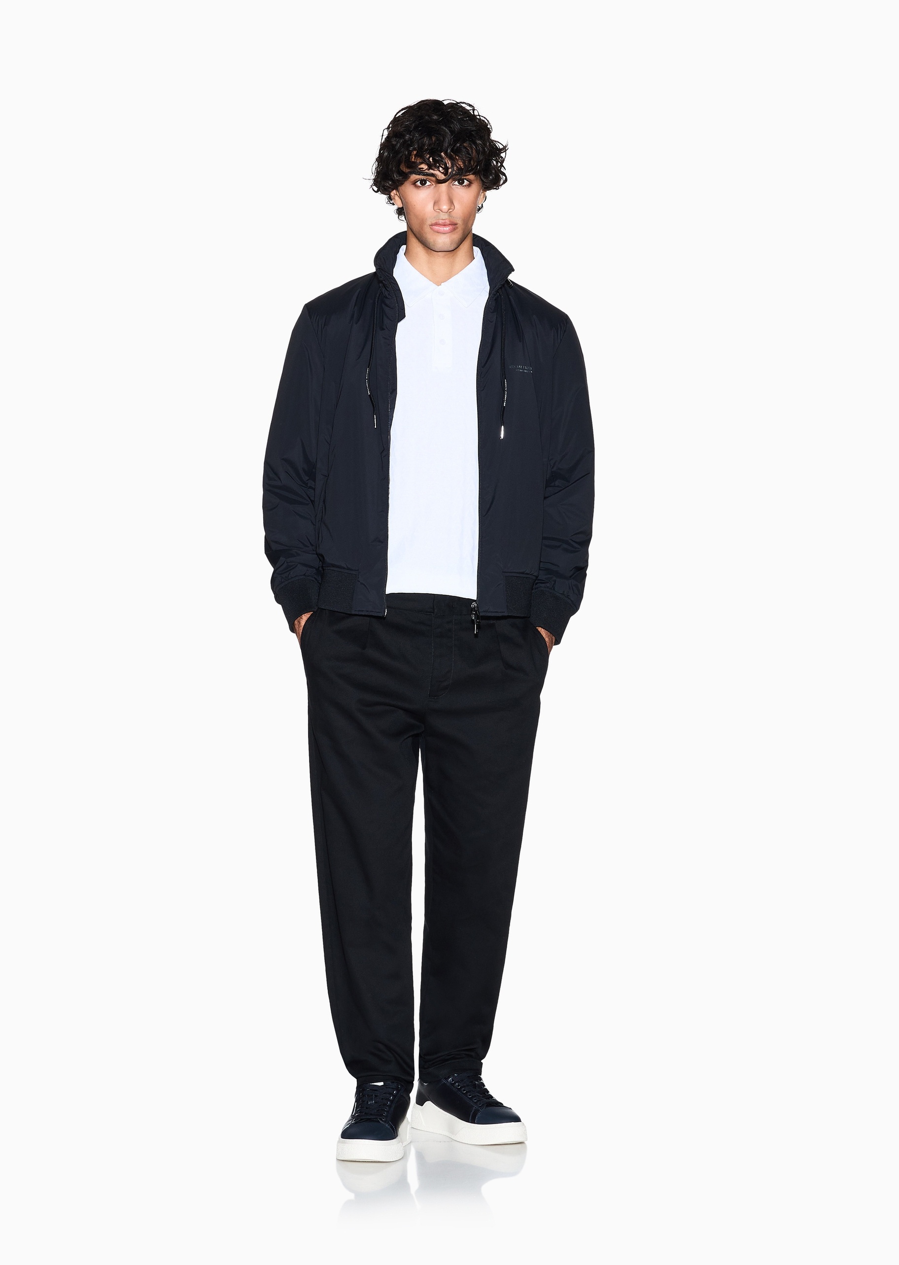 ARMANI EXCHANGE 男士长袖立领徽标印花拉链门襟棉服