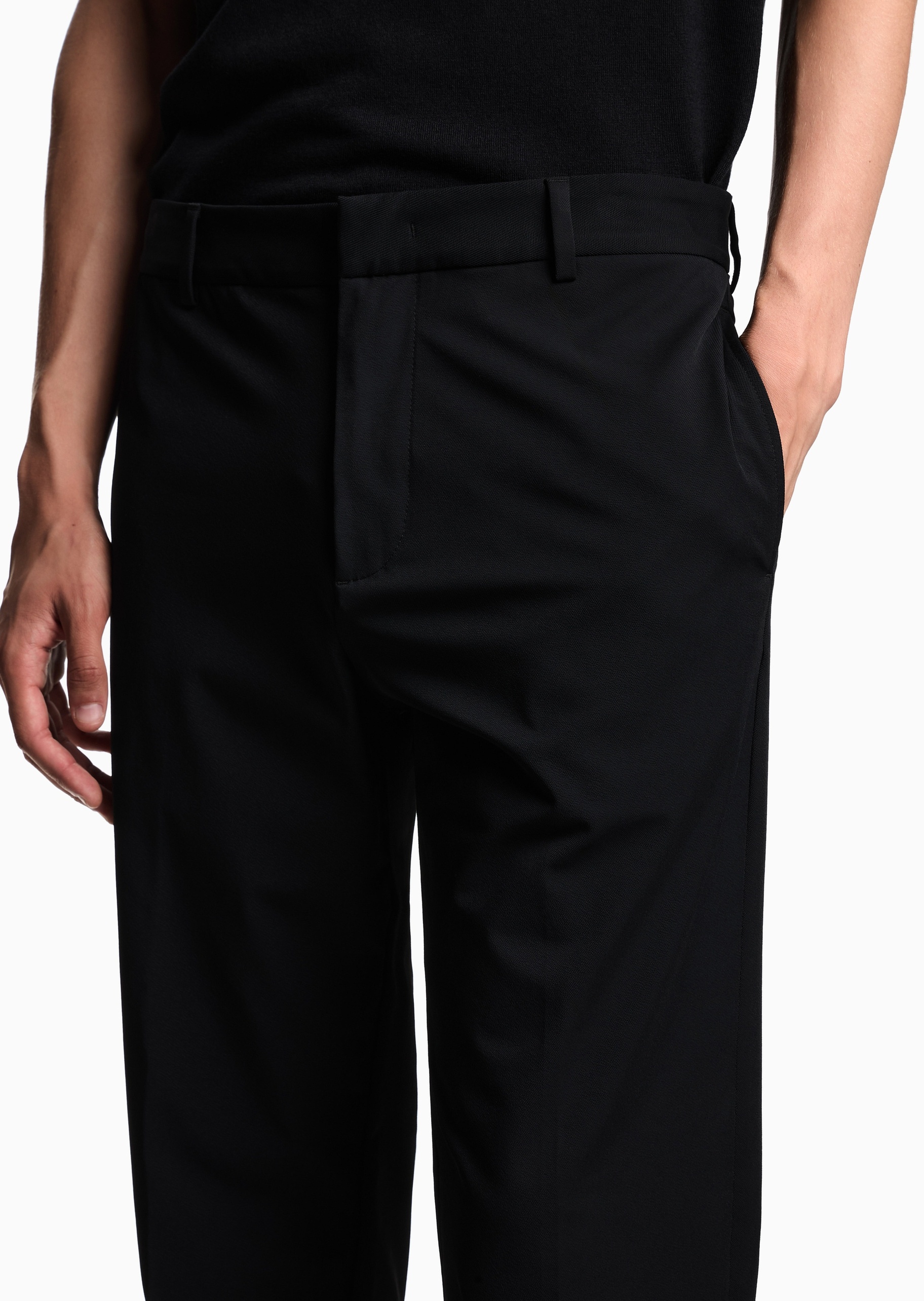Emporio Armani 男士直筒商务松弛感弹力合身休闲裤