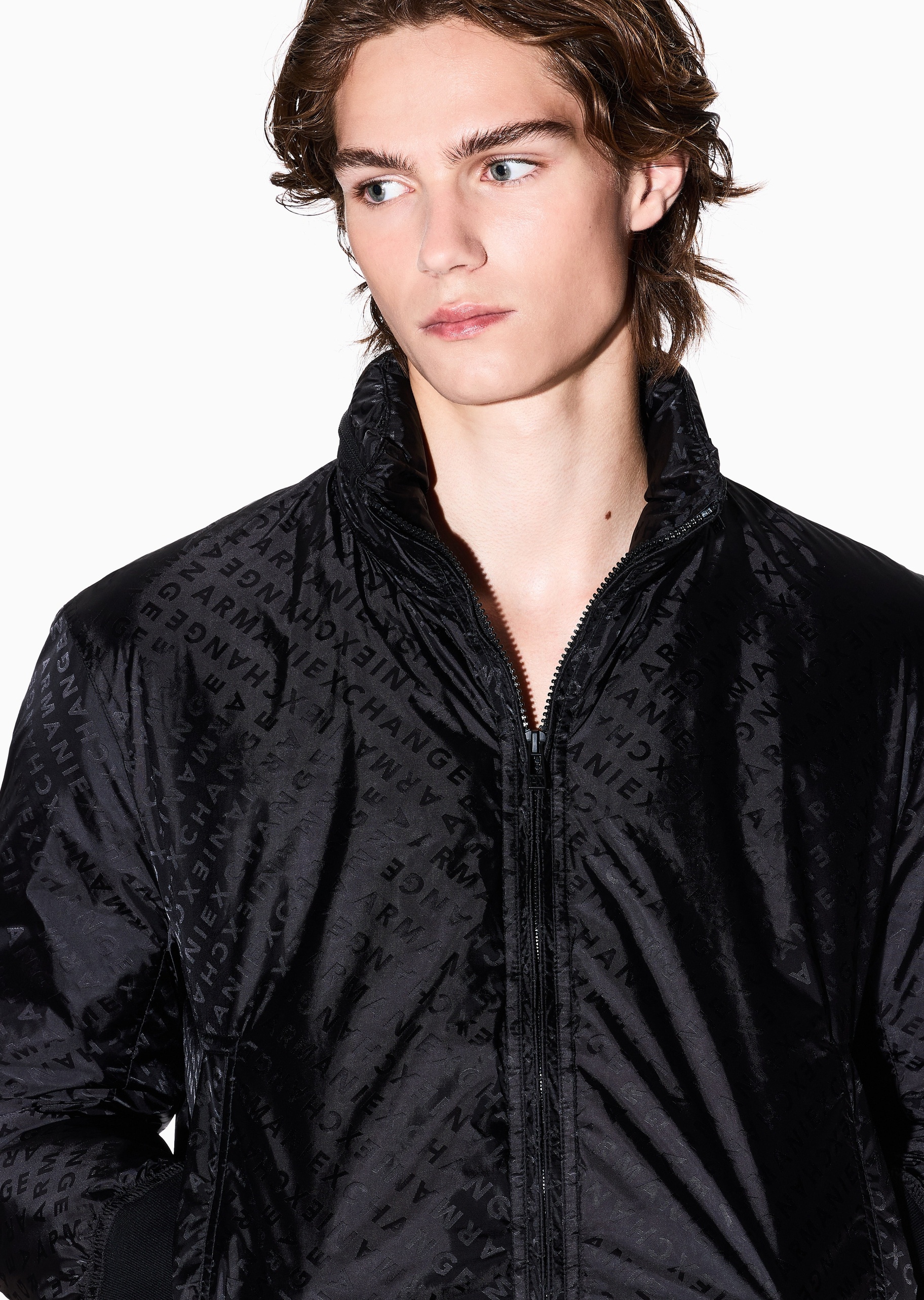 ARMANI EXCHANGE 男士长袖立领满印字母拉链门襟棉服