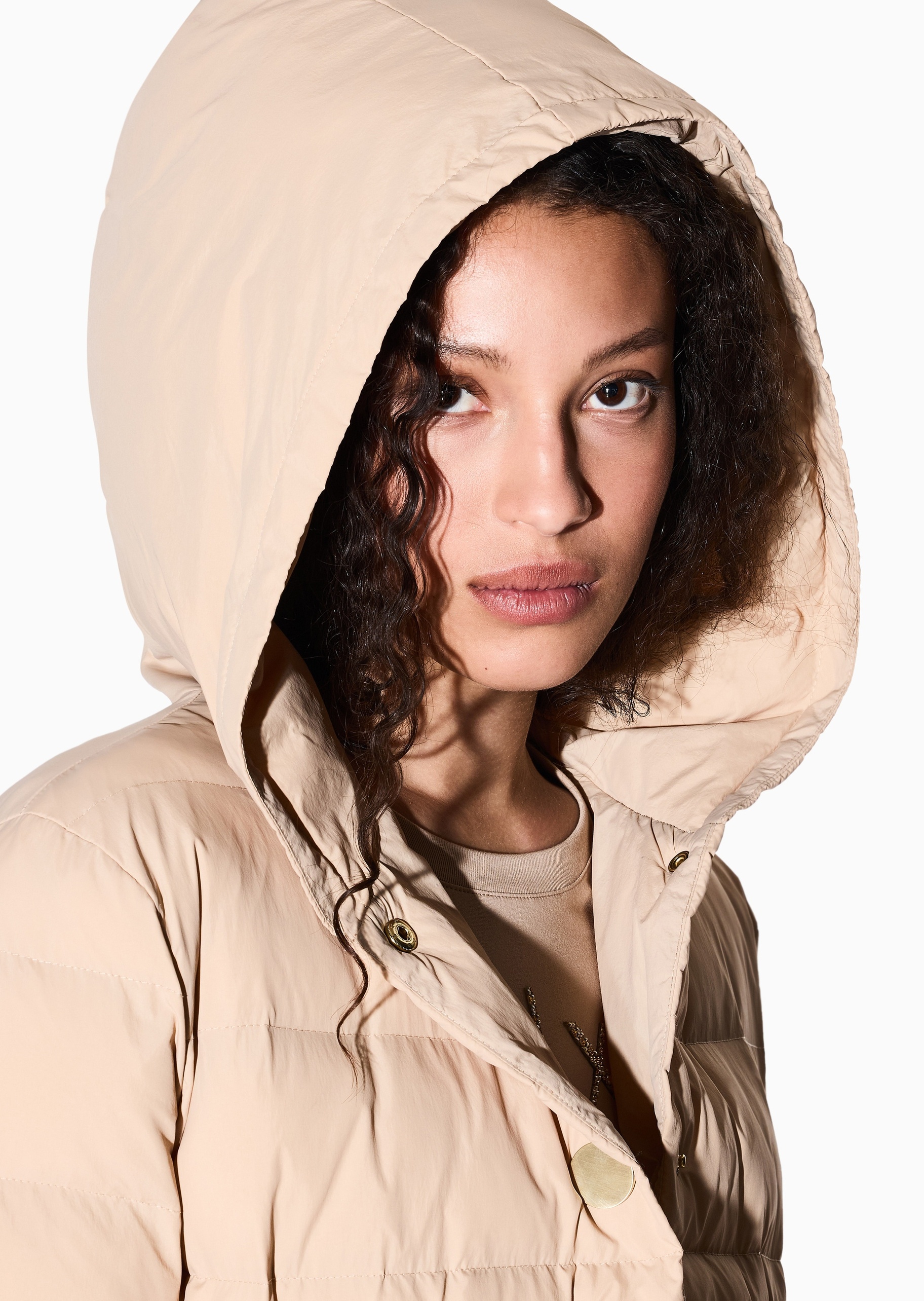 ARMANI EXCHANGE 女士长袖连帽收腰按扣门襟纯色棉服