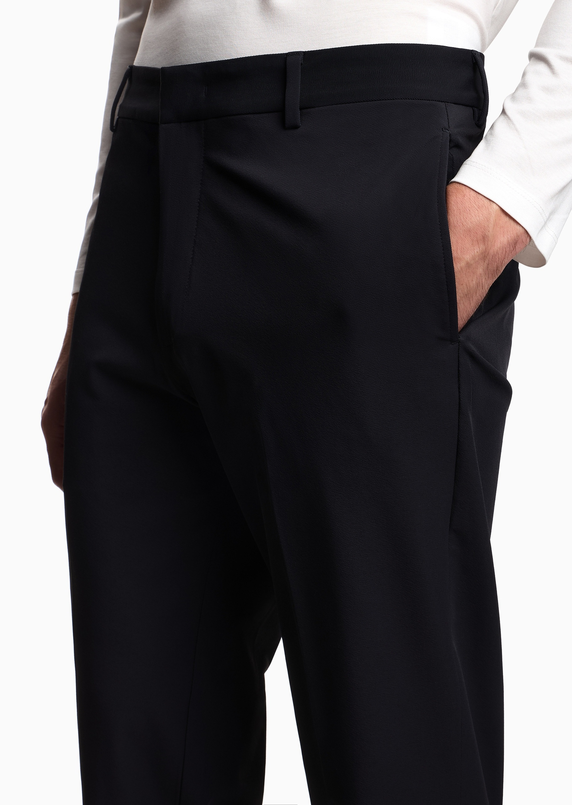 Emporio Armani 男士直筒商务松弛感弹力合身休闲裤