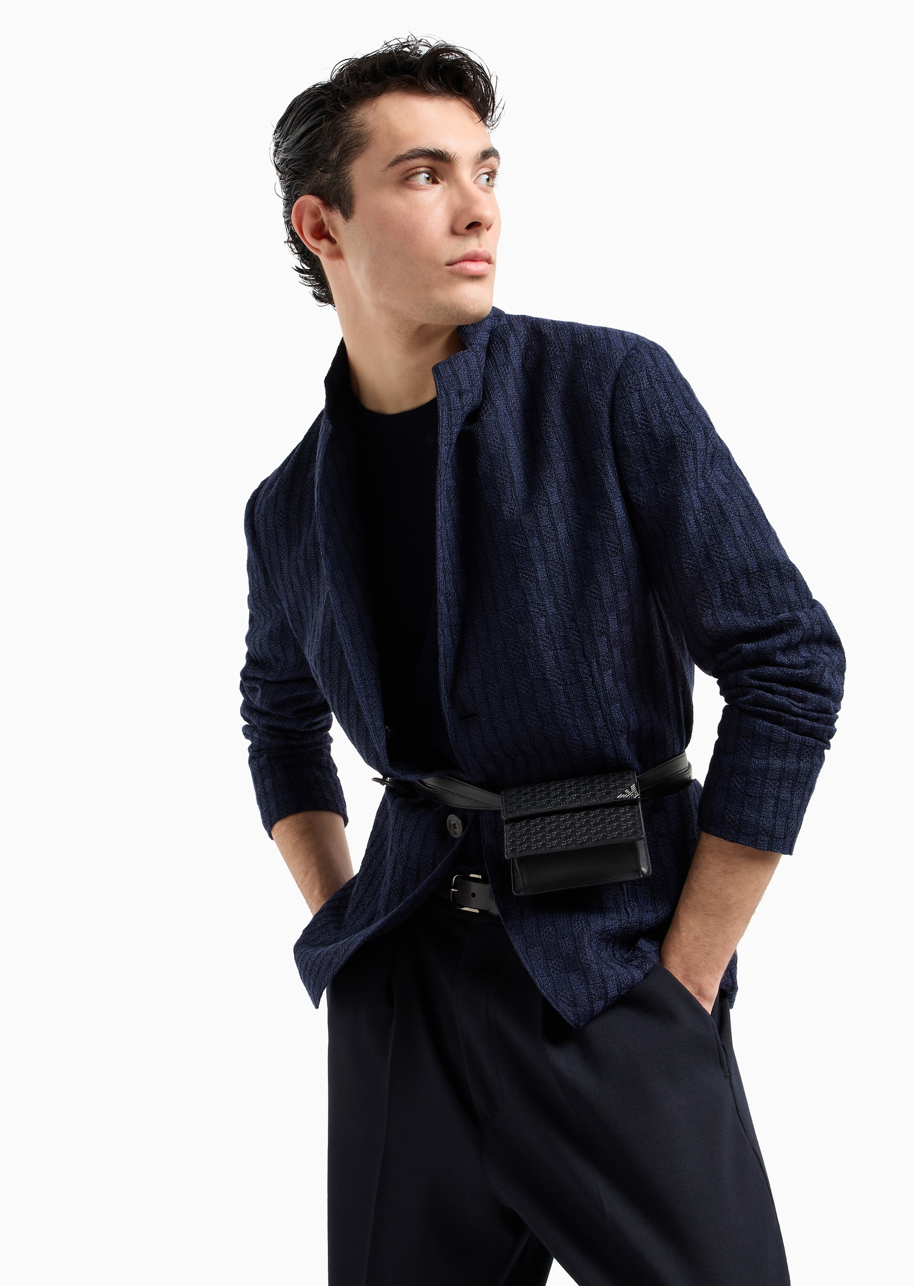 Emporio Armani 男士合身短袖圆领通体纹理针织T恤