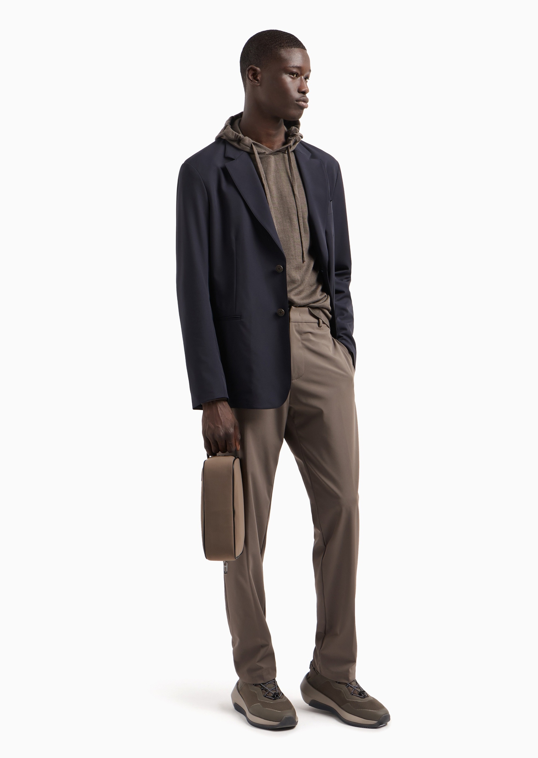 Emporio Armani 男士弹力合身长款直筒纯色休闲裤