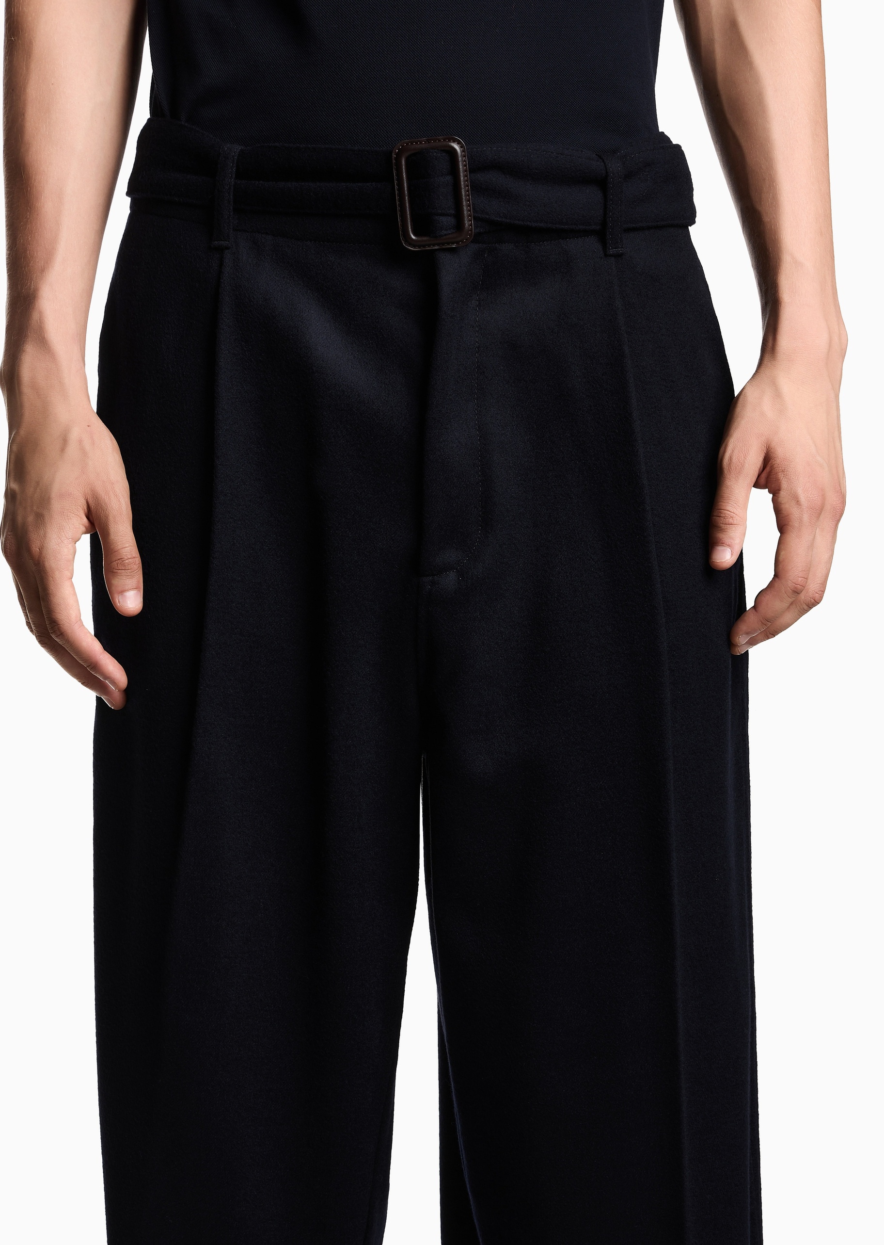 Emporio Armani 易烊千玺同款男士宽松绵羊毛秀场同款休闲裤