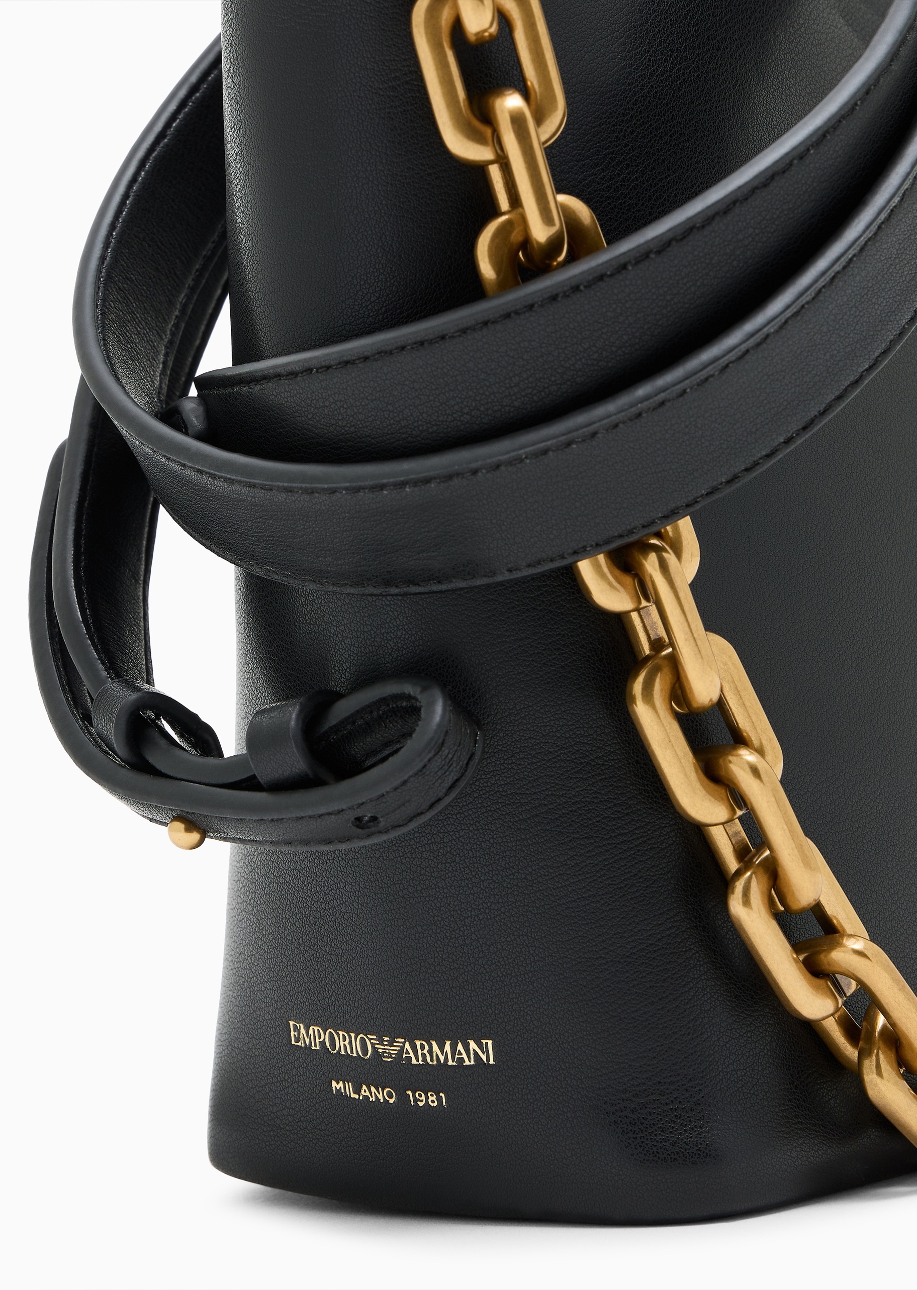 Emporio Armani 女士小号拉链Hobo可调节手提单肩斜挎包