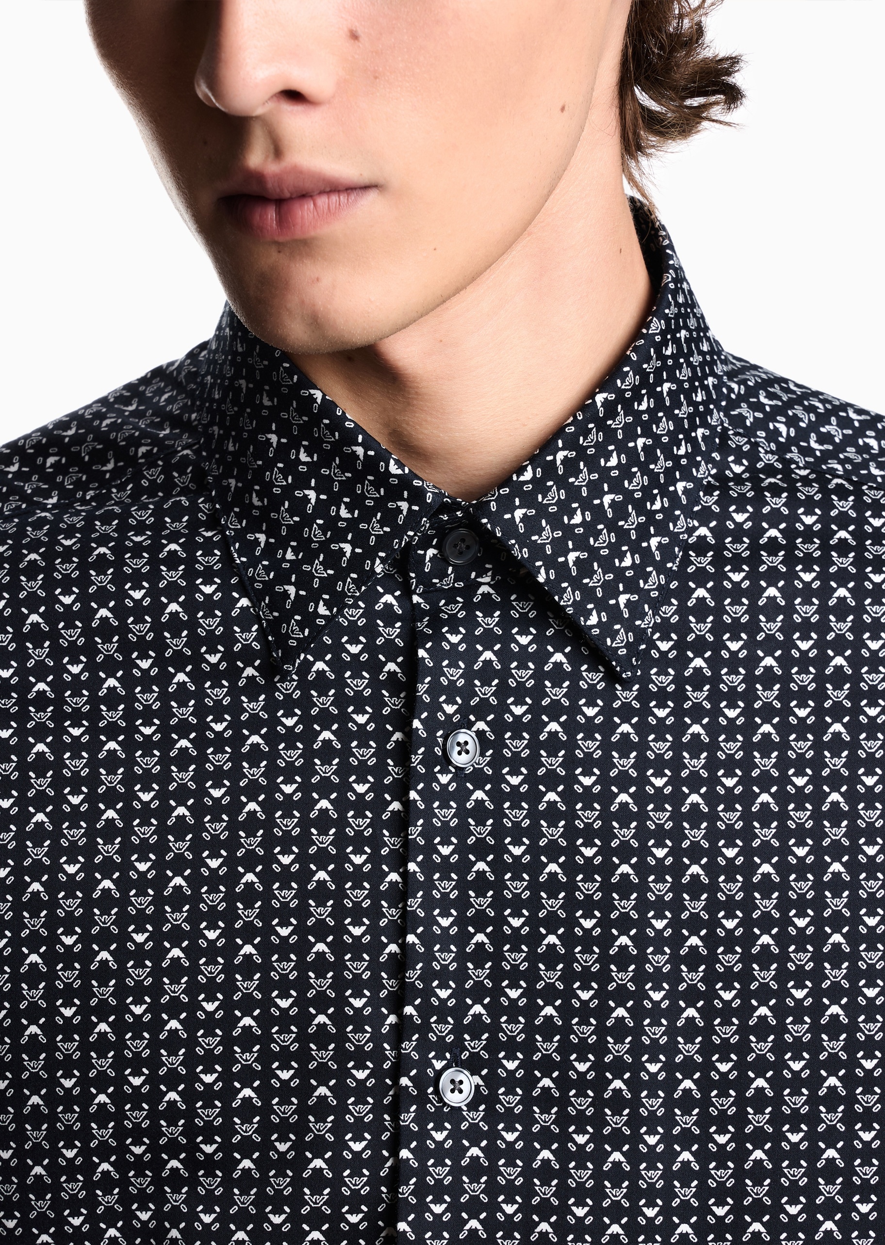 Emporio Armani 男士纯棉印花轻奢人夫感西装衬衫