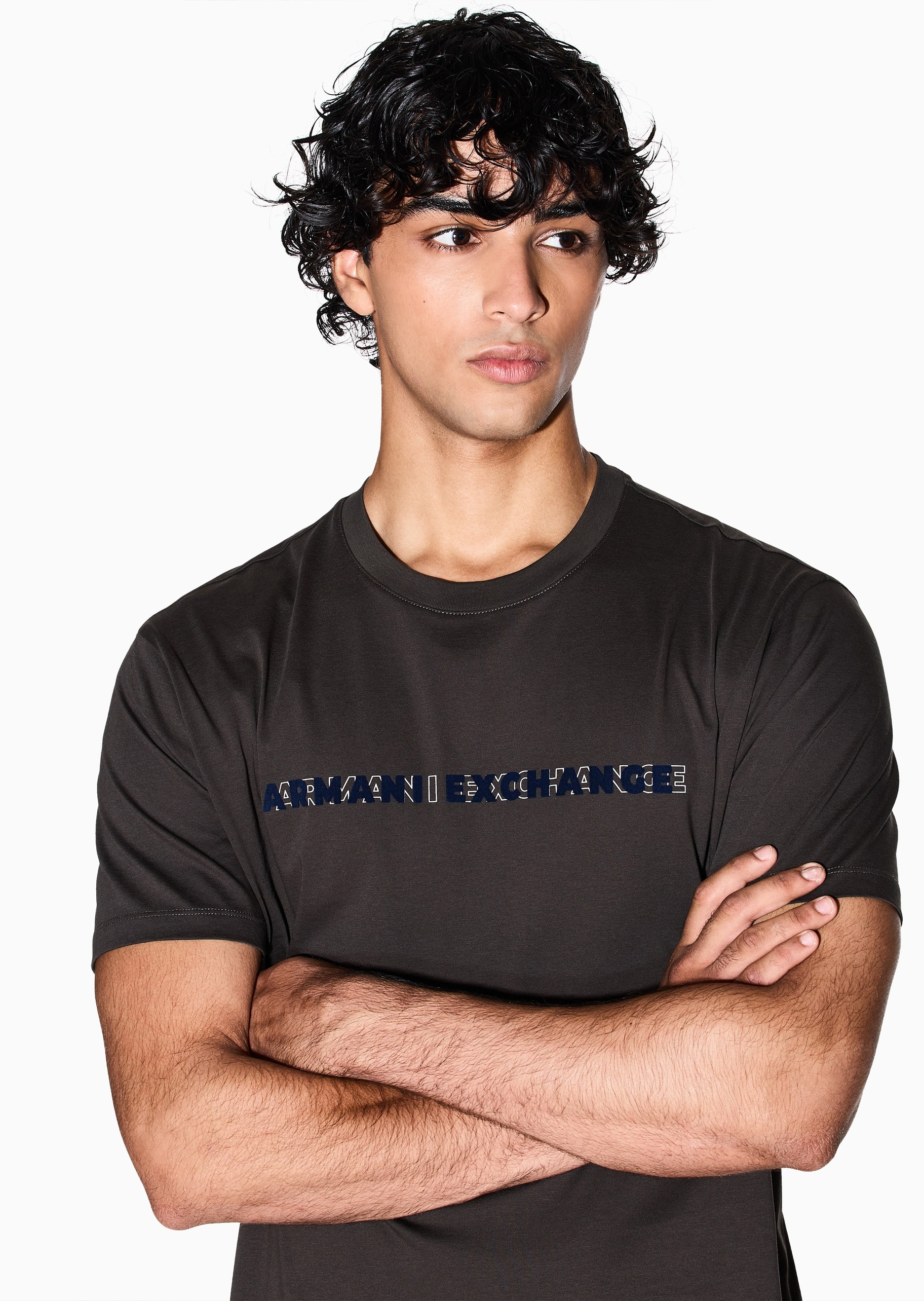 ARMANI EXCHANGE 男士纯棉合身短袖圆领正肩字母标识轻薄T恤