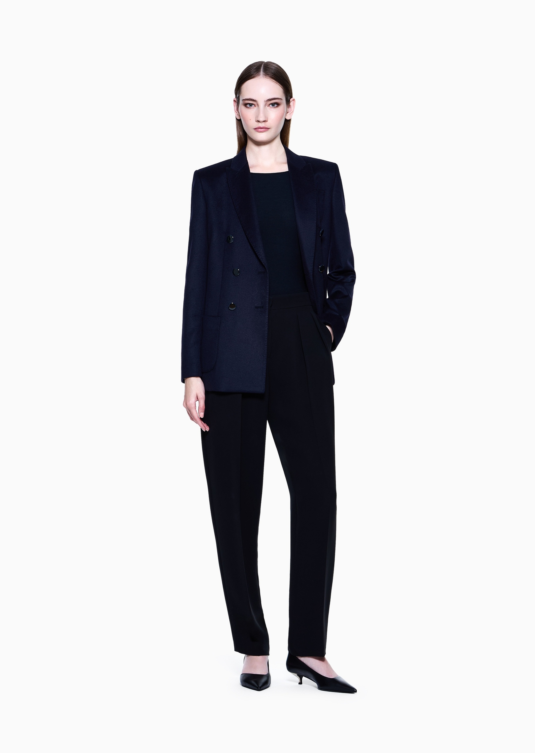 Giorgio Armani 女士圆领修身商务休闲通勤老钱风套头针织衫