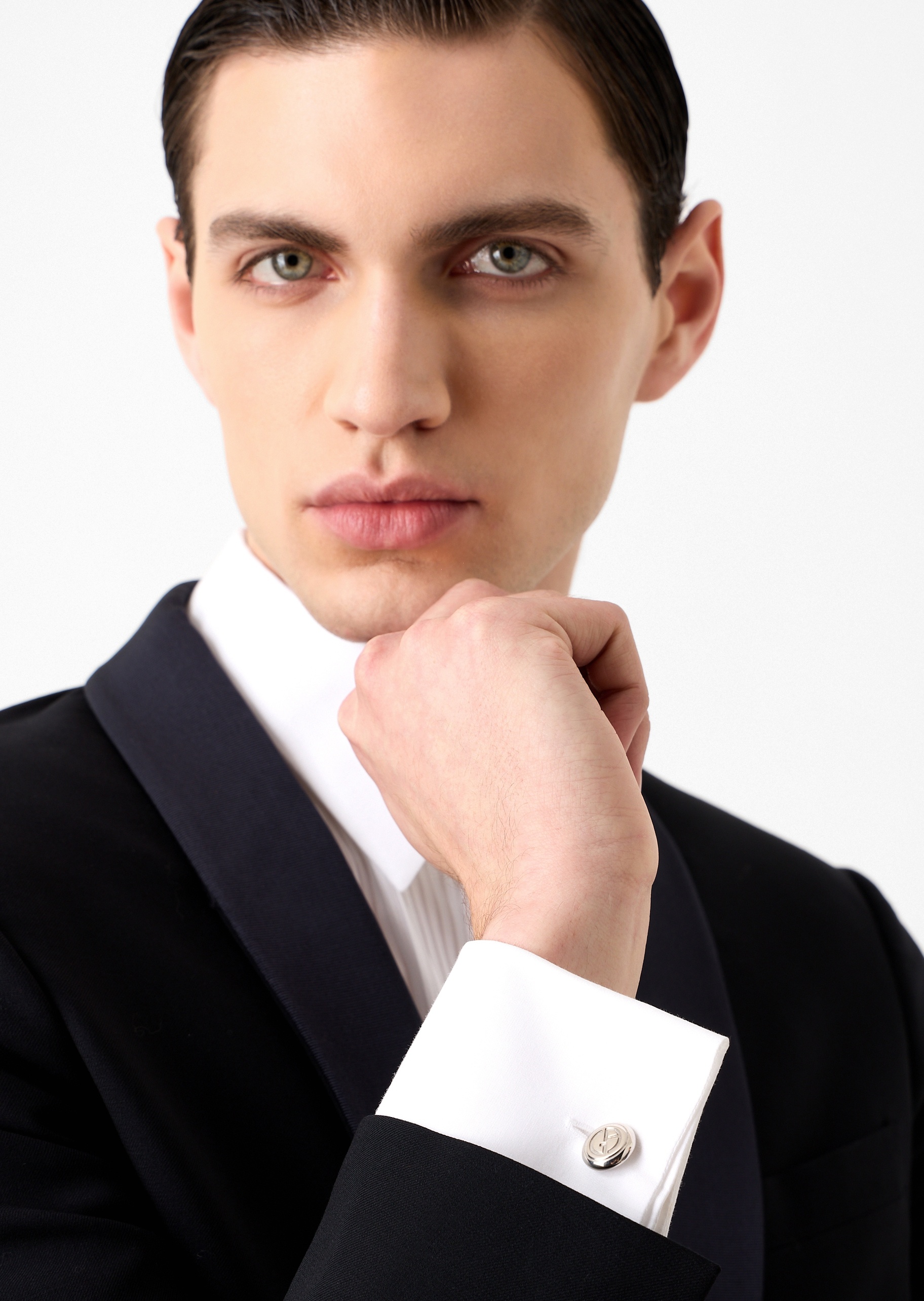 Giorgio Armani 男士银质素色圆形Logo镌刻袖扣礼物