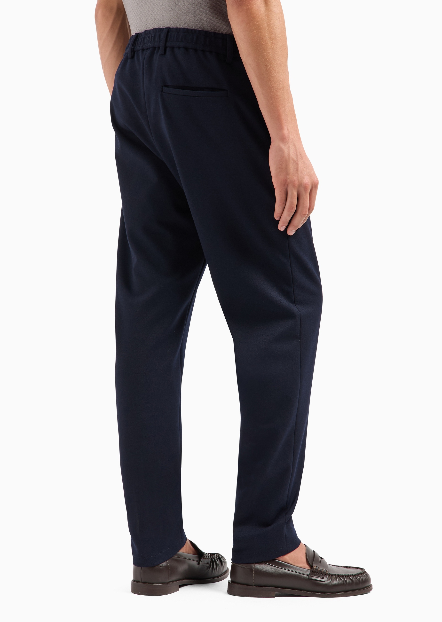 Emporio Armani 男士微弹合身长款直筒纯色休闲裤