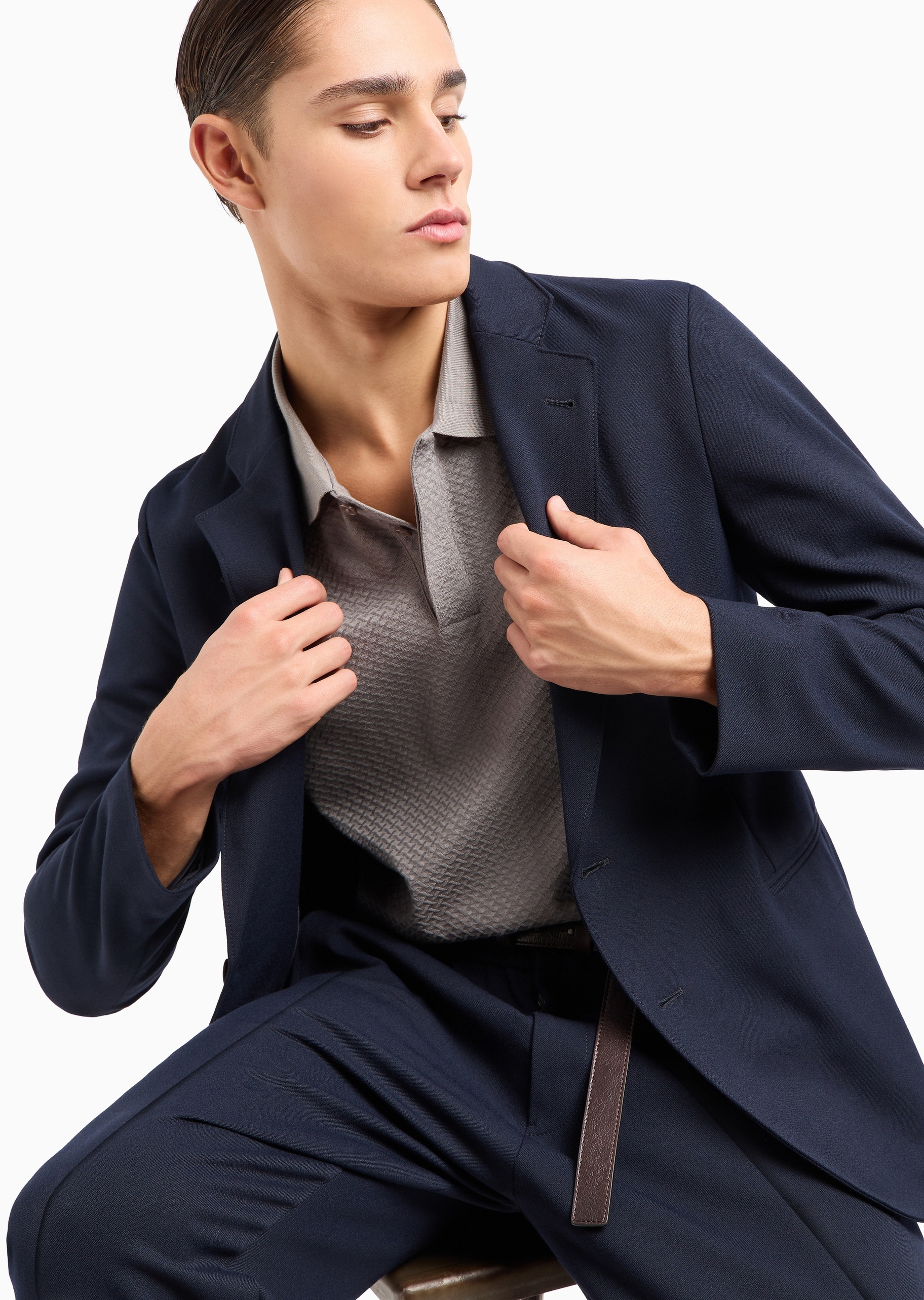 Emporio Armani 男士微弹合身长款直筒纯色休闲裤