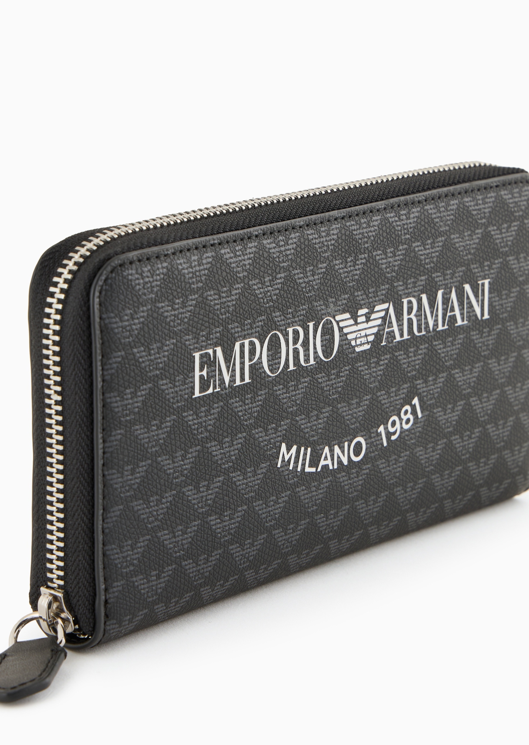 Emporio Armani 女士环绕拉链长款多卡位印花手拿钱包