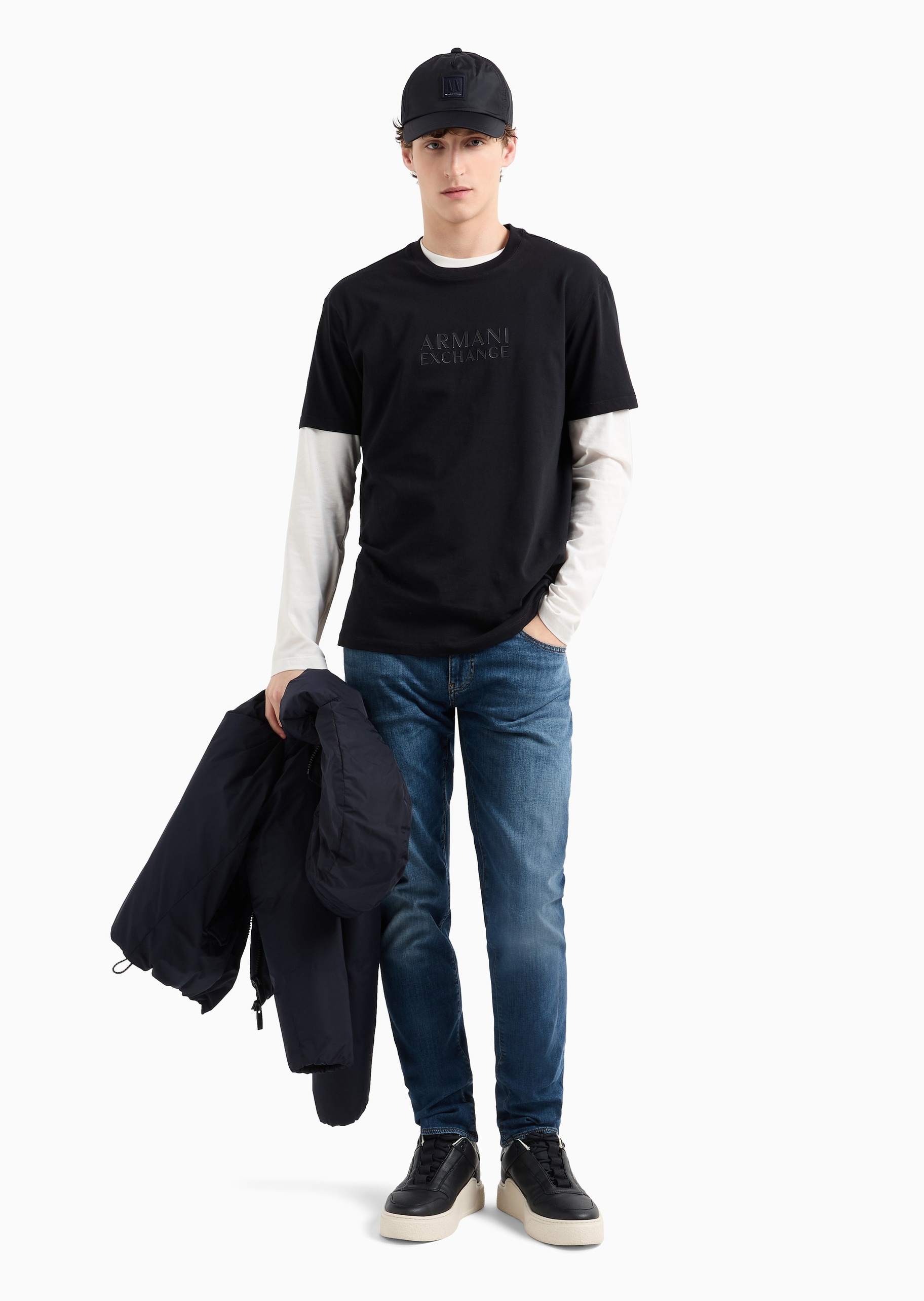 ARMANI EXCHANGE 男士纯棉微弹修身低腰长款窄脚牛仔裤