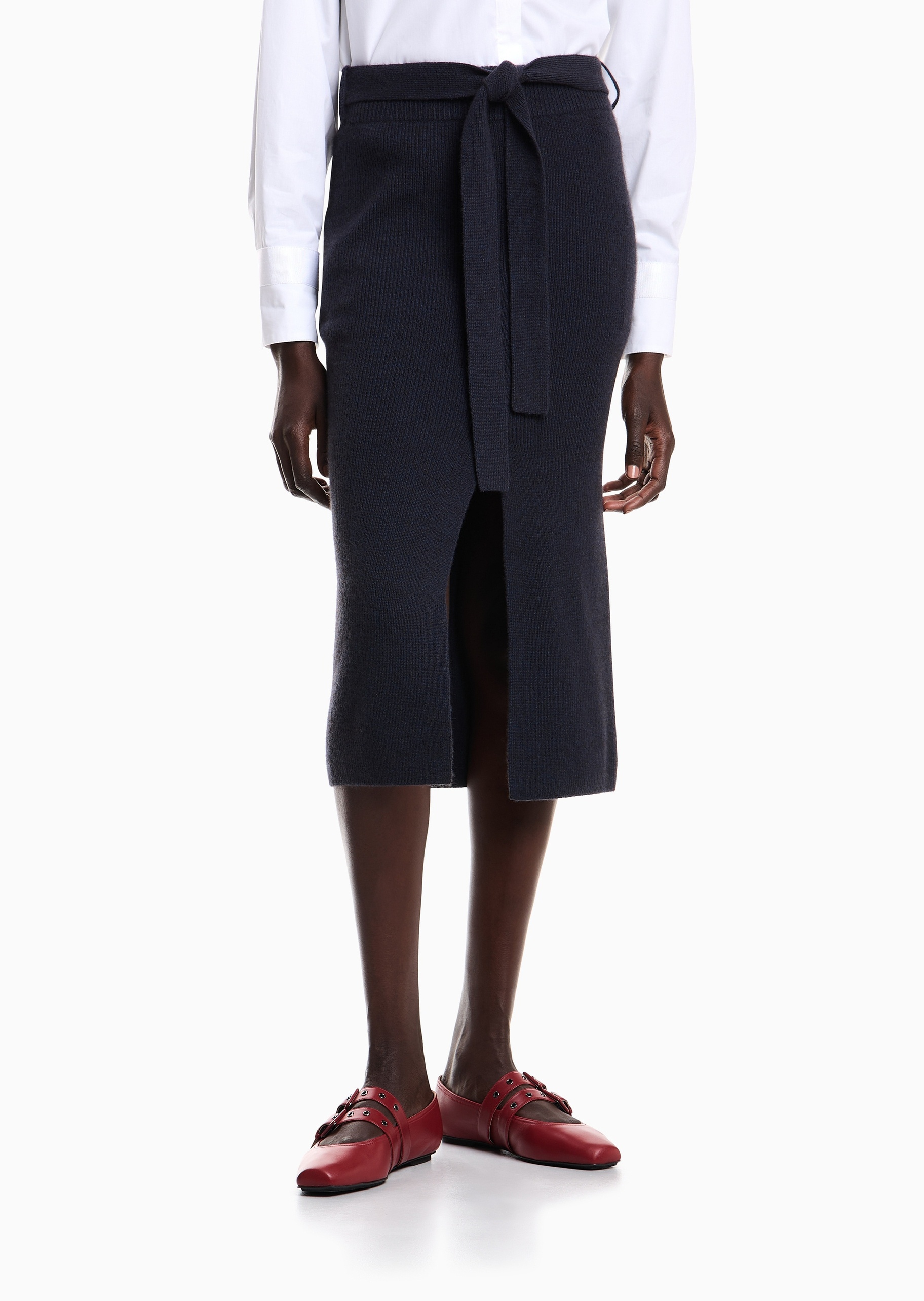 Emporio Armani 女士绵羊毛中长款纯色配腰带半身裙