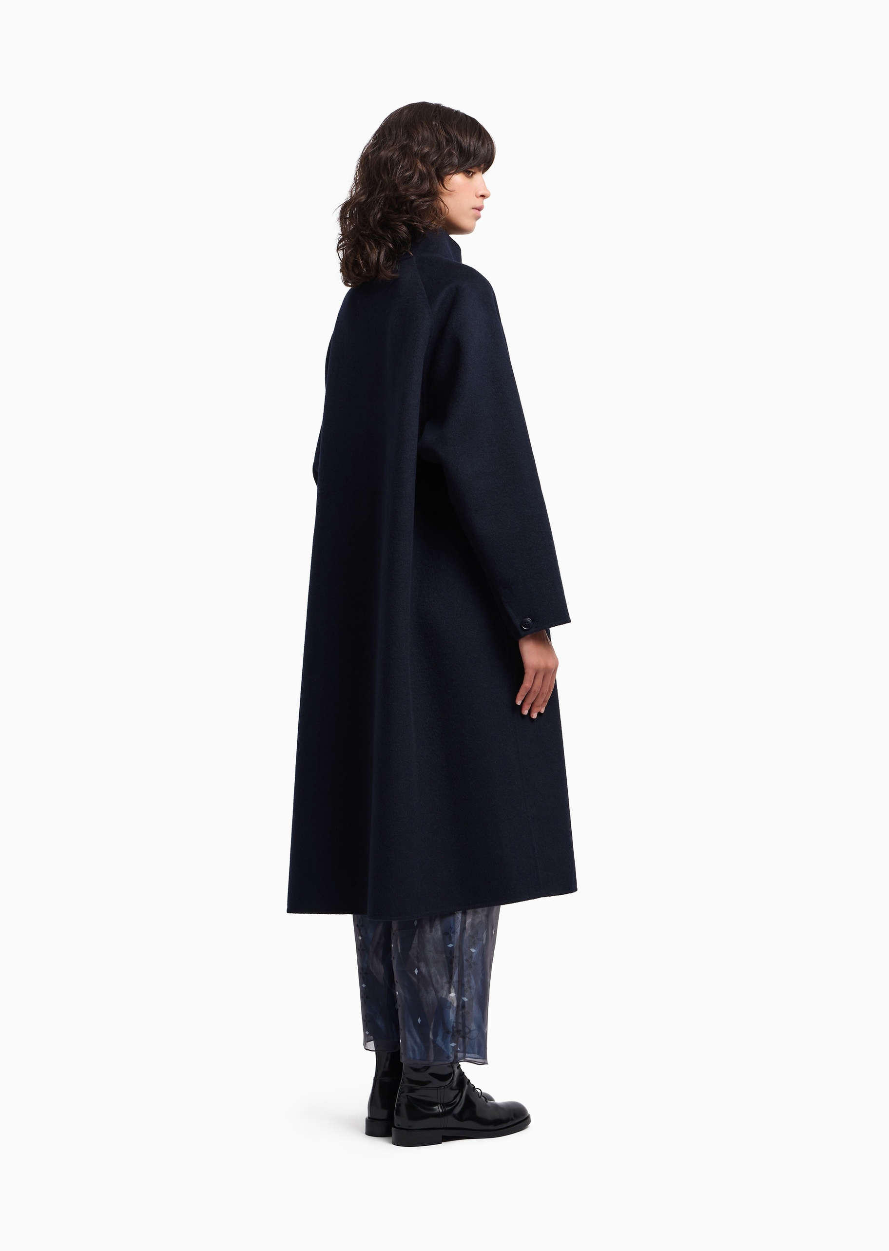 Emporio Armani 女士绵羊毛长袖立领配腰带秀场同款大衣
