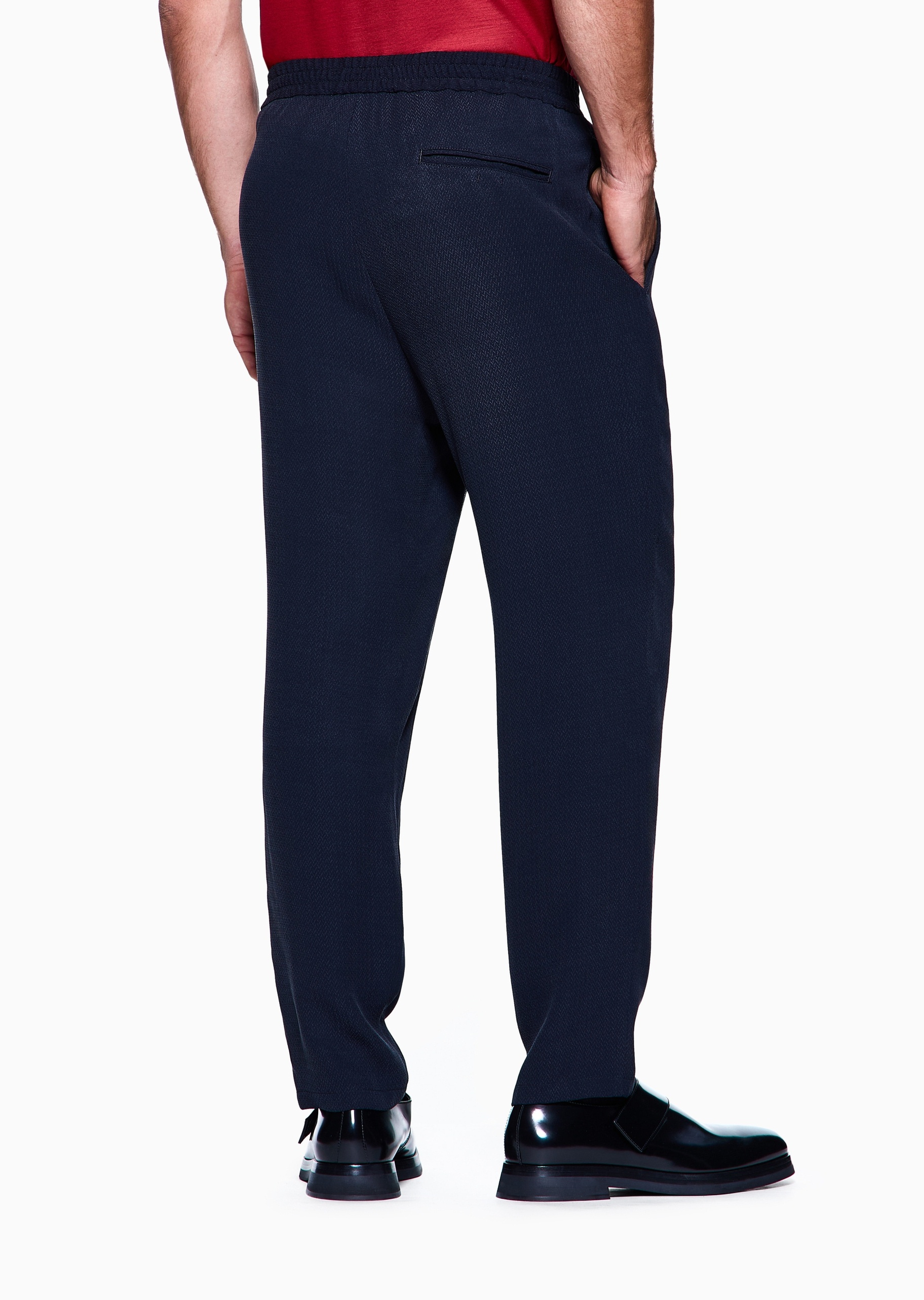 Giorgio Armani 男士宽松长款直筒简约纯色休闲裤