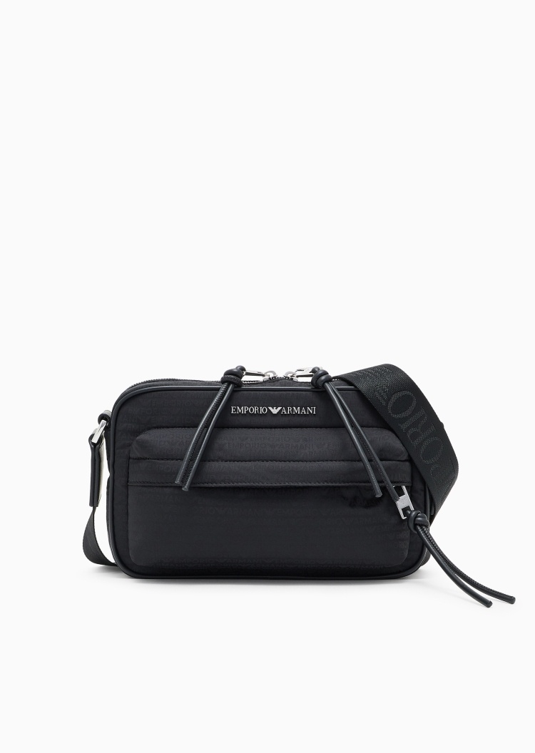 Emporio Armani 男士拉链横款可调节老花单肩斜挎包