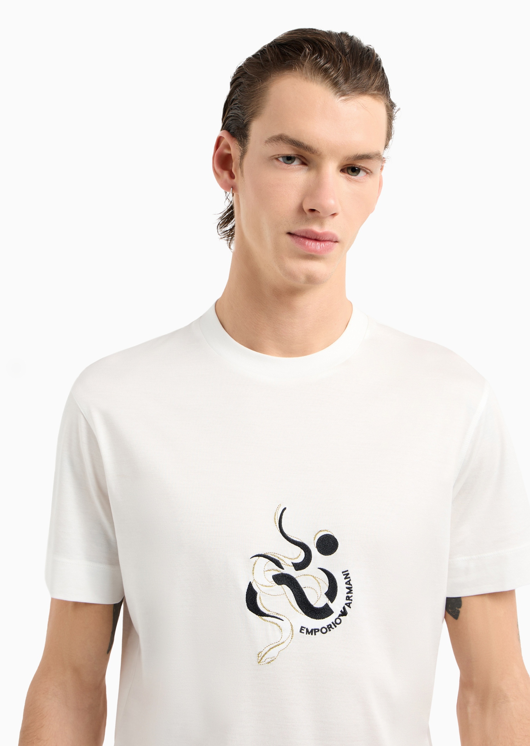 Emporio Armani 易烊千玺同款蛇年限定男士刺绣T恤