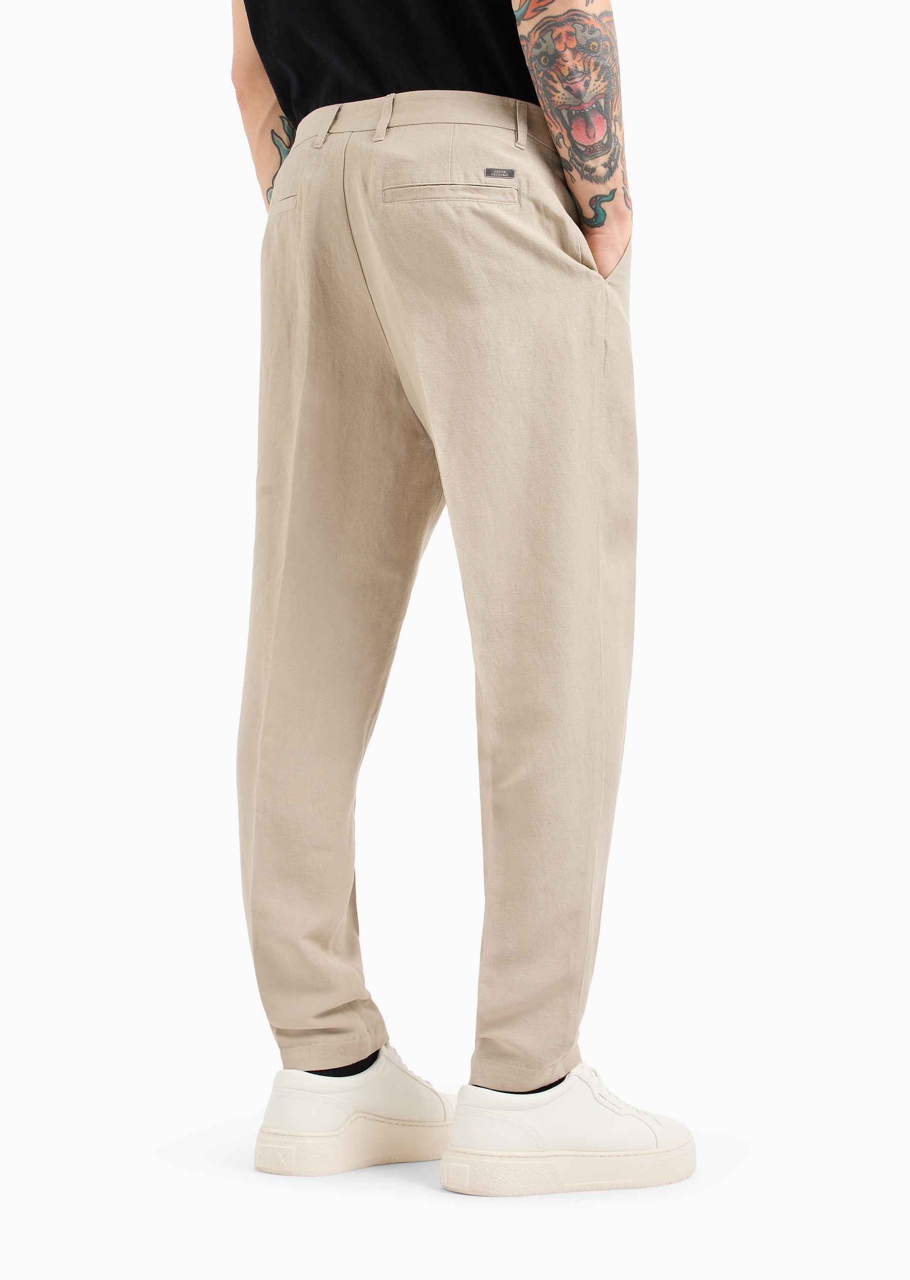 ARMANI EXCHANGE 男士合身长款锥形纯色商务休闲裤
