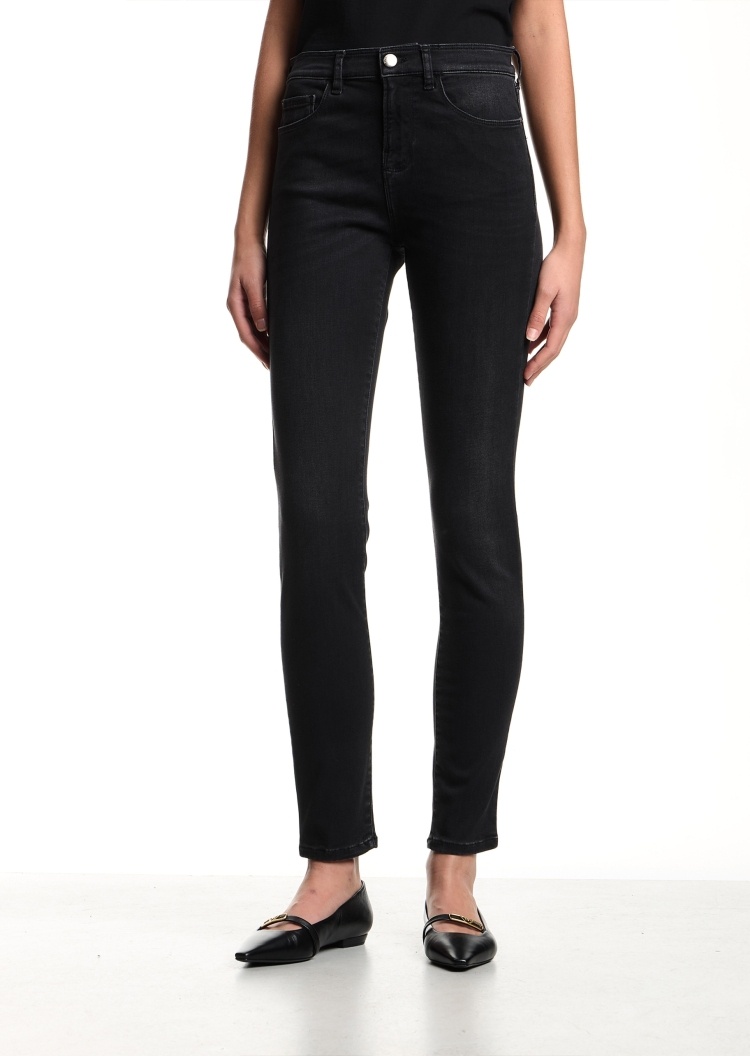 Emporio Armani 女士高腰紧身铅笔复古小脚弹力牛仔裤