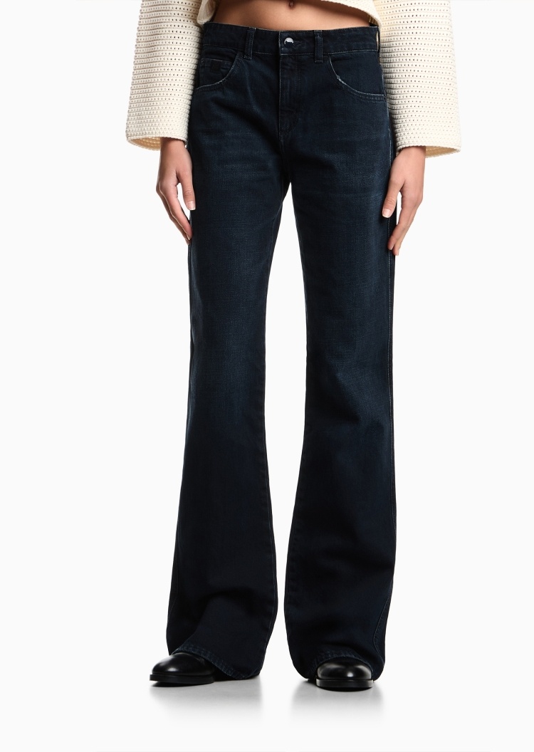 Emporio Armani 女士修身喇叭复古休闲纯棉牛仔裤