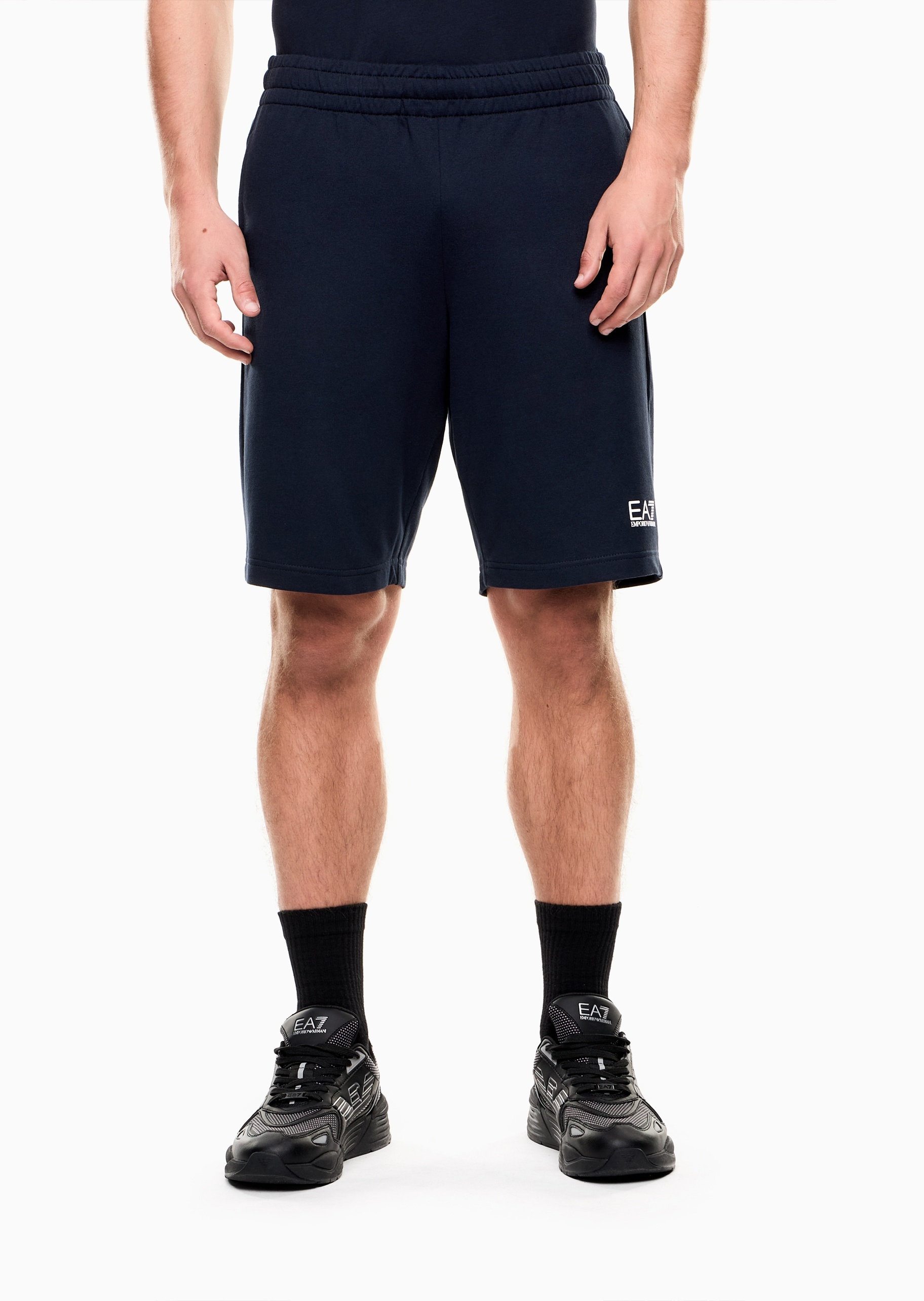 EA7 男士直筒运动纯棉户外健身训练短裤