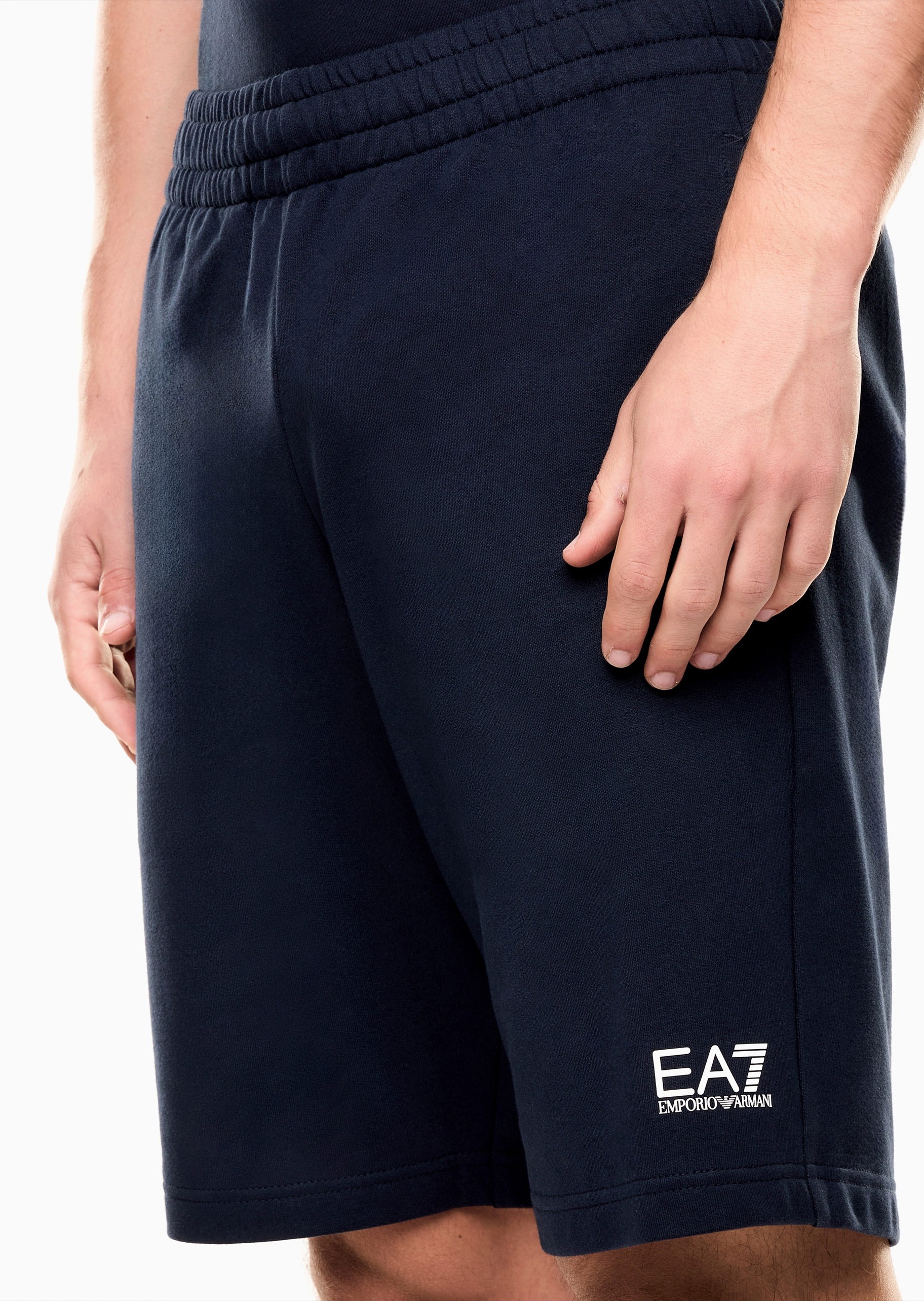 EA7 男士直筒运动纯棉户外健身训练短裤