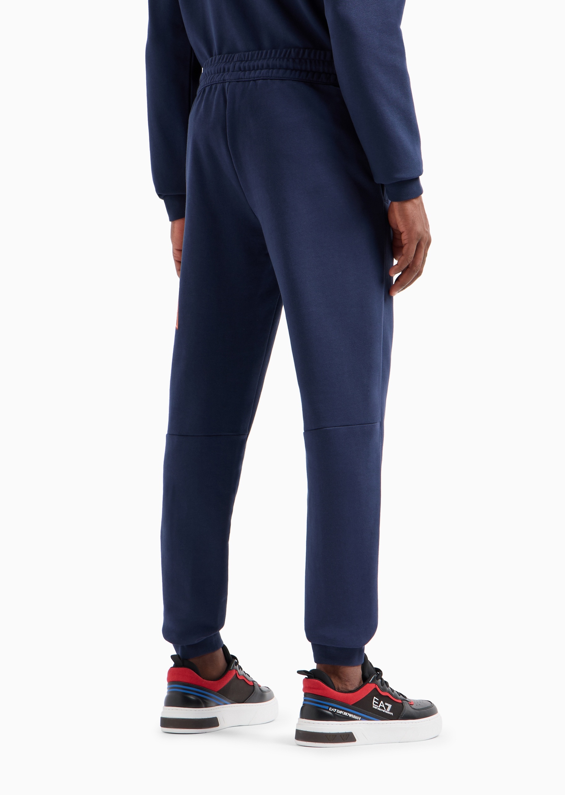 EA7 男士全棉合身系带腰长款直筒束脚健身卫裤