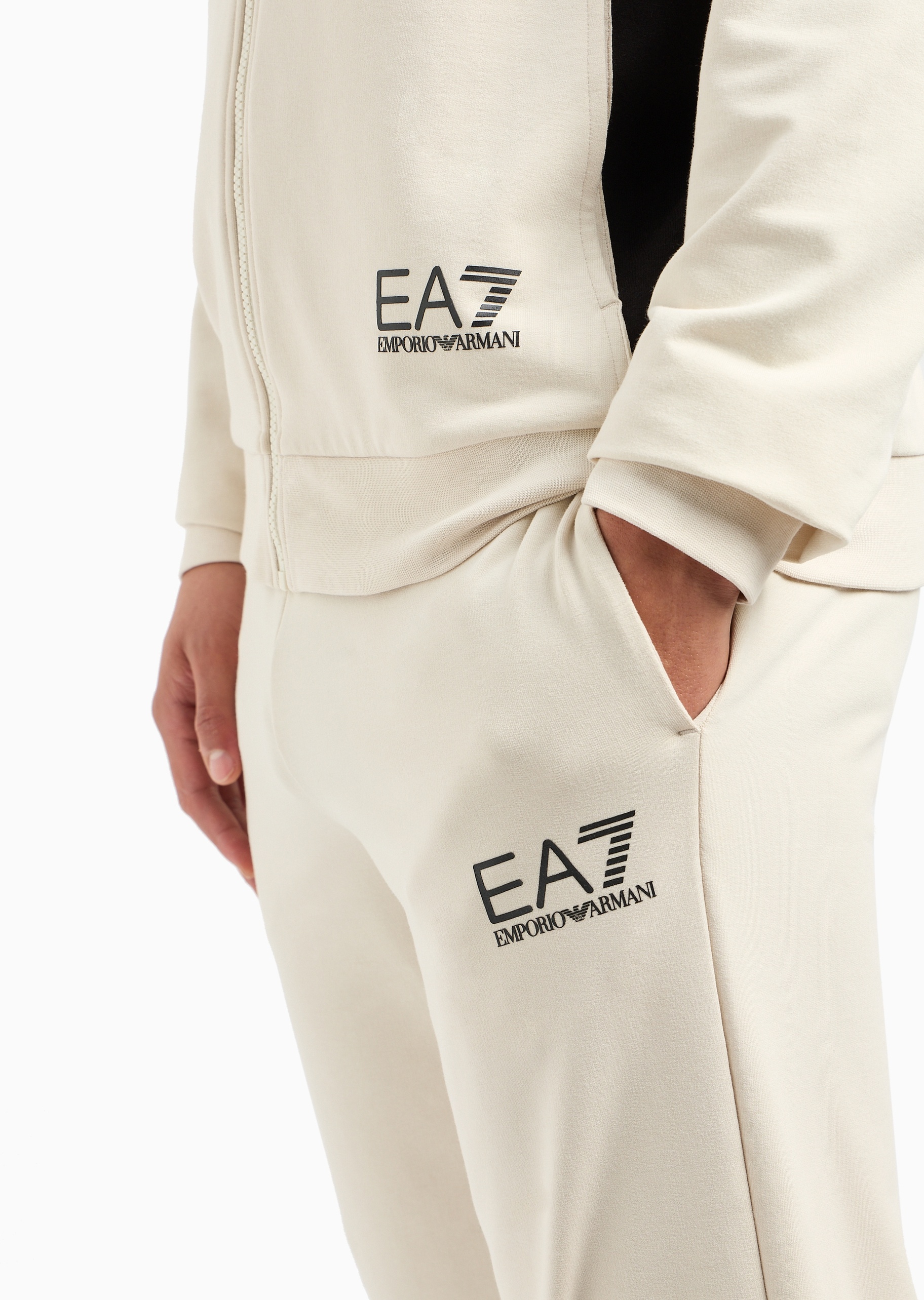 EA7 男士棉质微弹连帽开衫束脚长裤健身运动套装