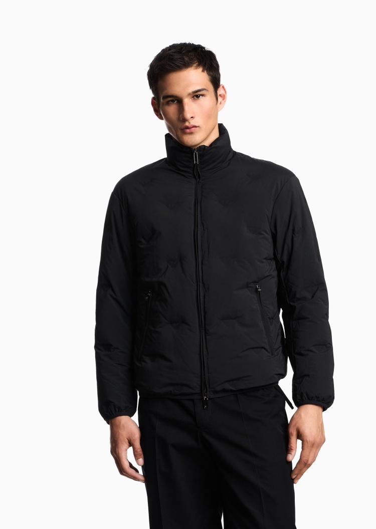 Emporio Armani 男士短款立领通体鹰标拉链羽绒服