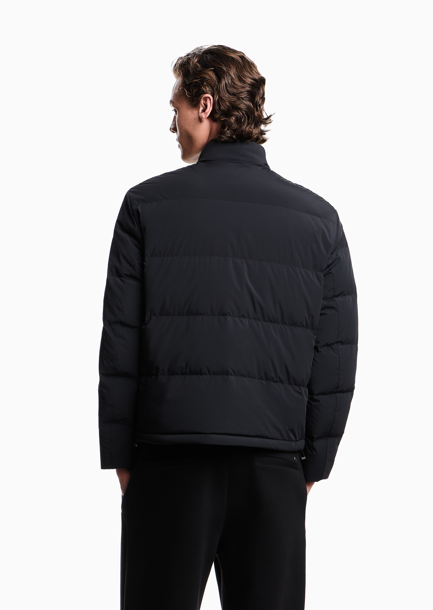 Emporio Armani 男士长袖立领纯色拉链门襟羽绒服