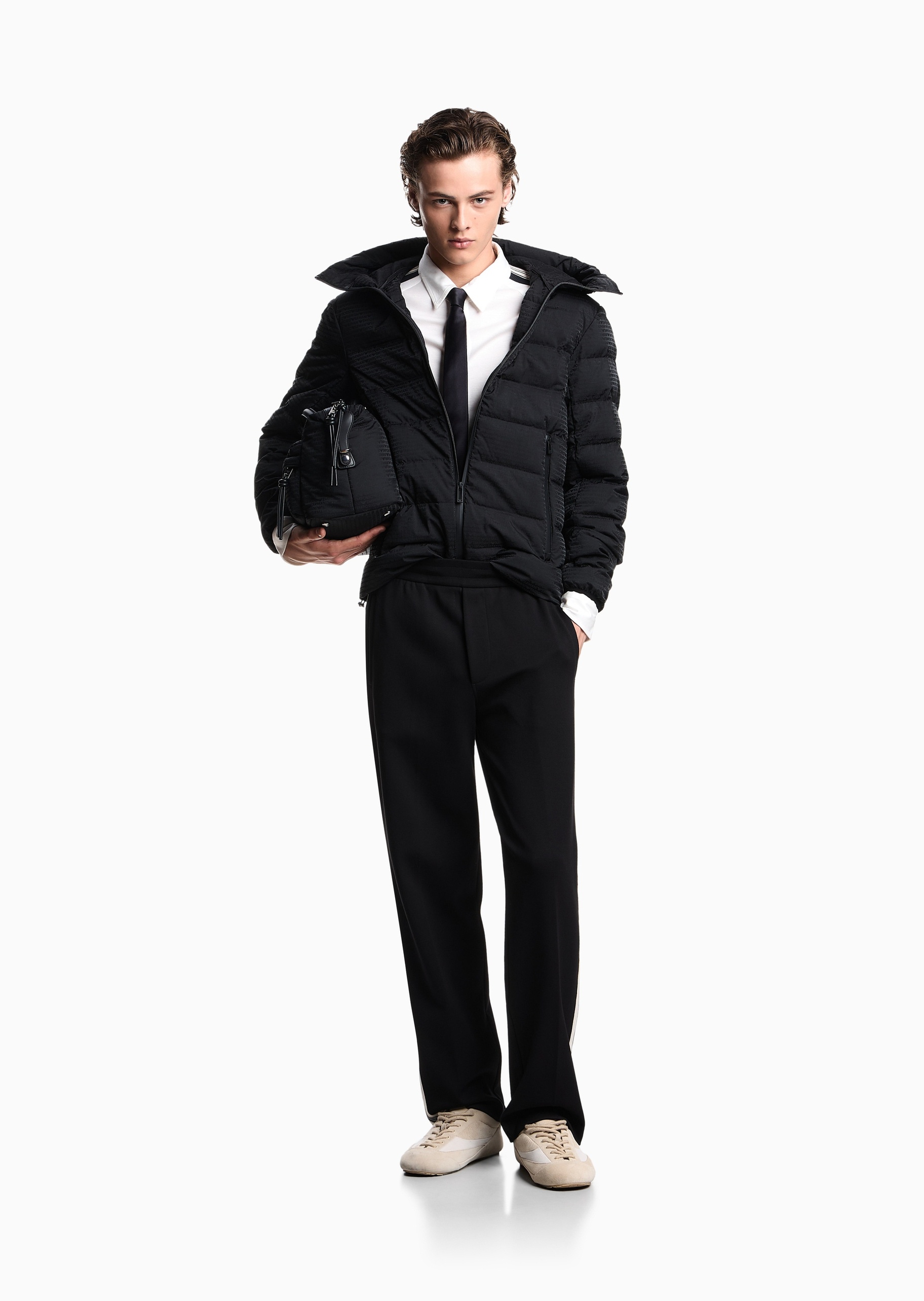 Emporio Armani 男士90白鸭绒连帽排骨羽绒服外套