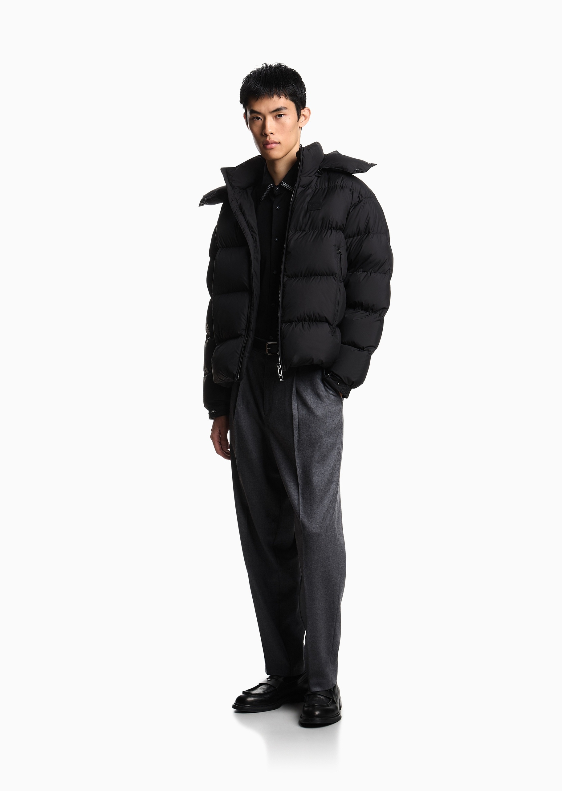 Emporio Armani 男士短款连帽拉链门襟面包服羽绒服