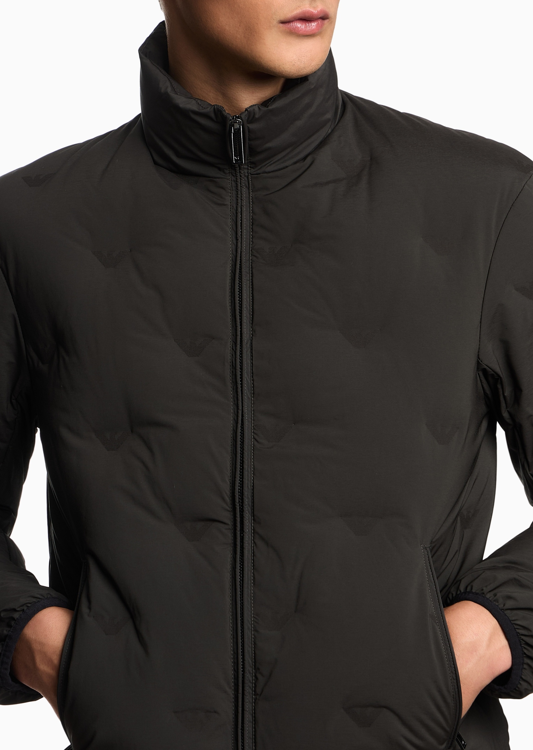 Emporio Armani 男士80白鸭绒立领绗缝羽绒服外套