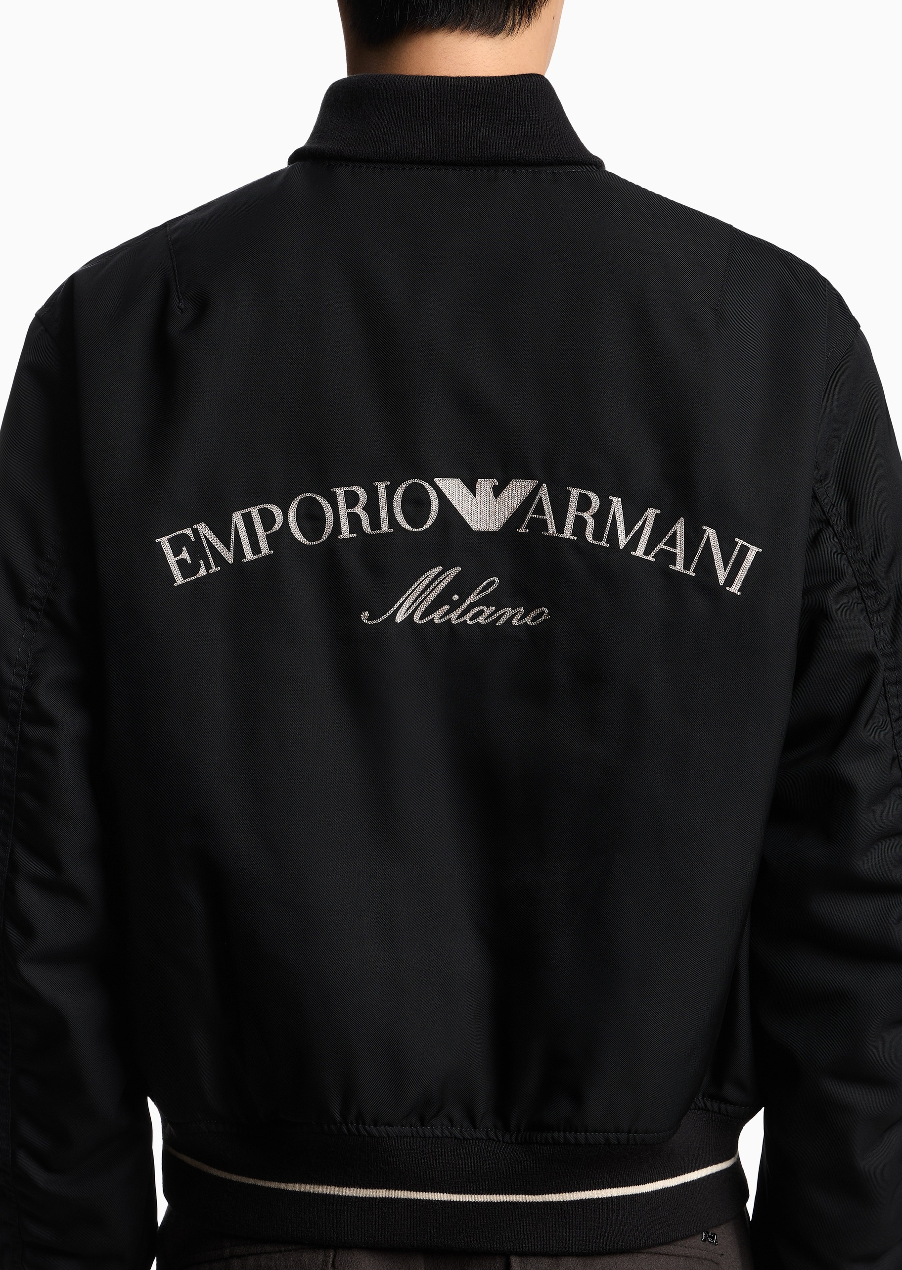 Emporio Armani 男士短款轻薄长袖棒球领刺绣飞行员棉服
