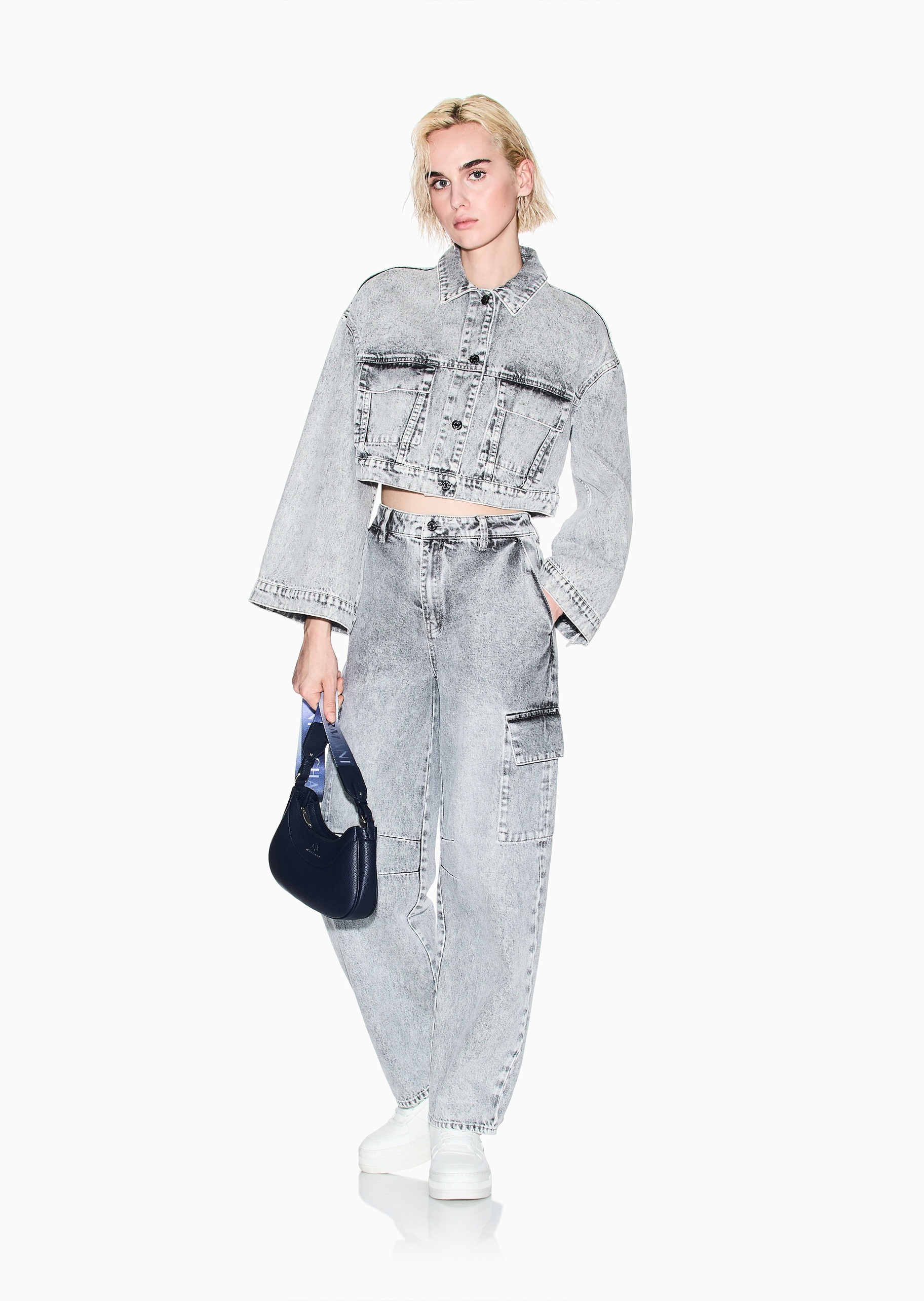 ARMANI EXCHANGE 女士全棉短款翻领落肩纽扣牛仔夹克