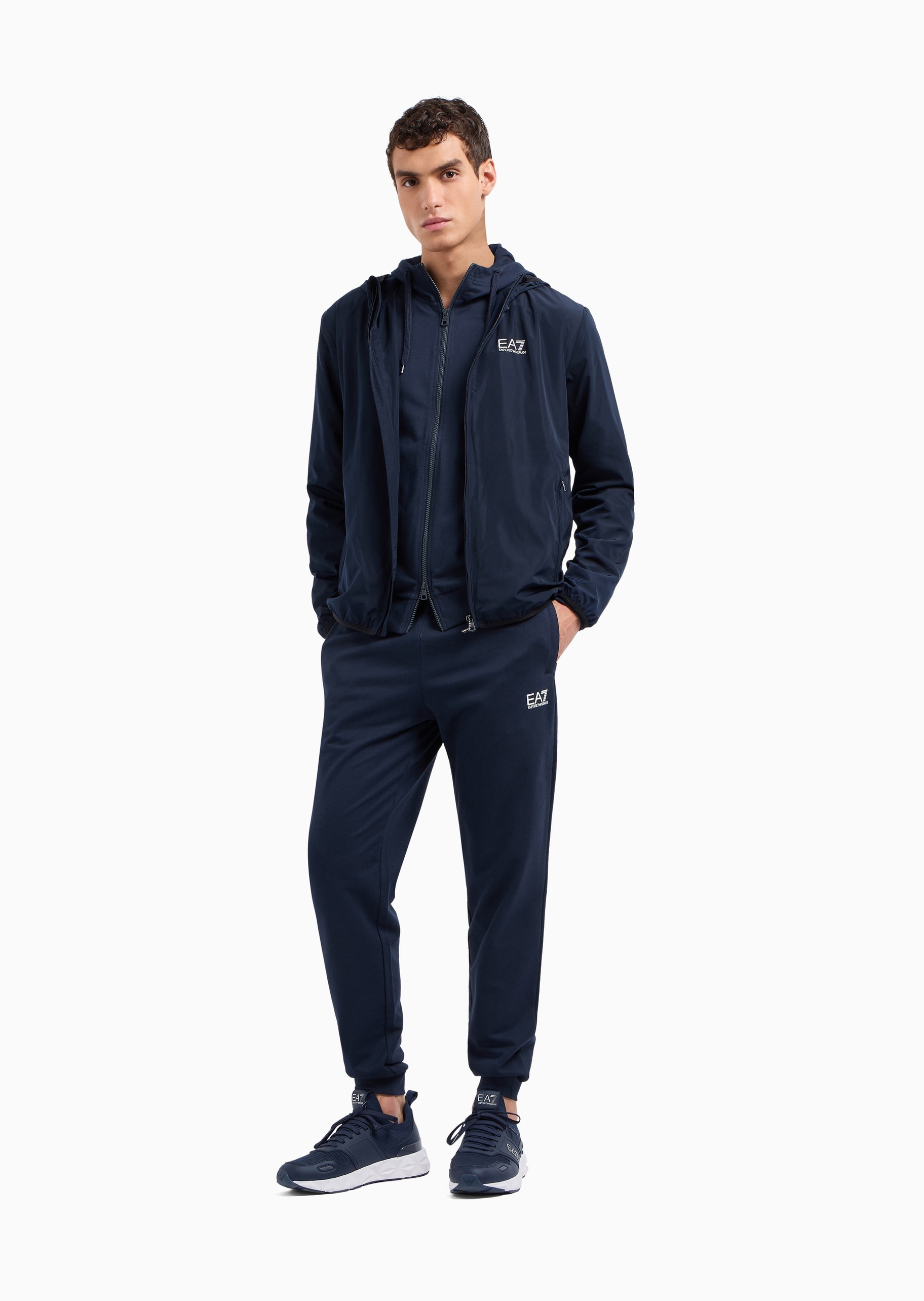 EA7 男士短款连帽拉链开衫卫衣夹克外套