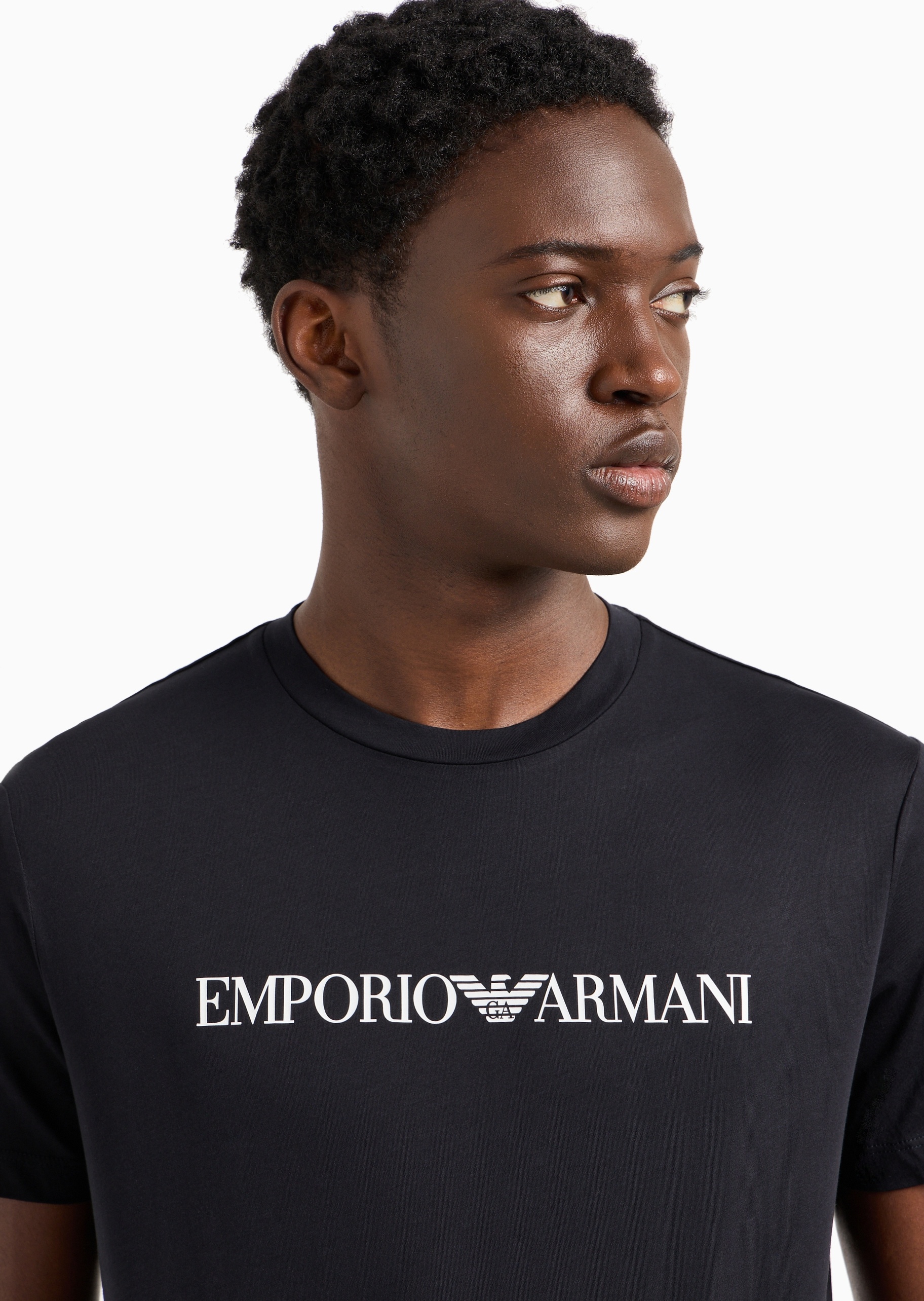 Emporio Armani 男士纯棉合身短袖圆领徽标印花T恤
