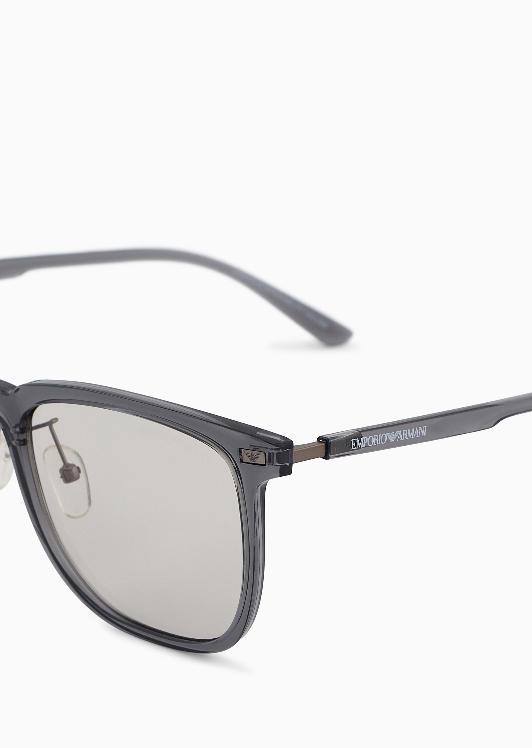 Emporio Armani 男女同款不规则透明框都市休闲太阳眼镜
