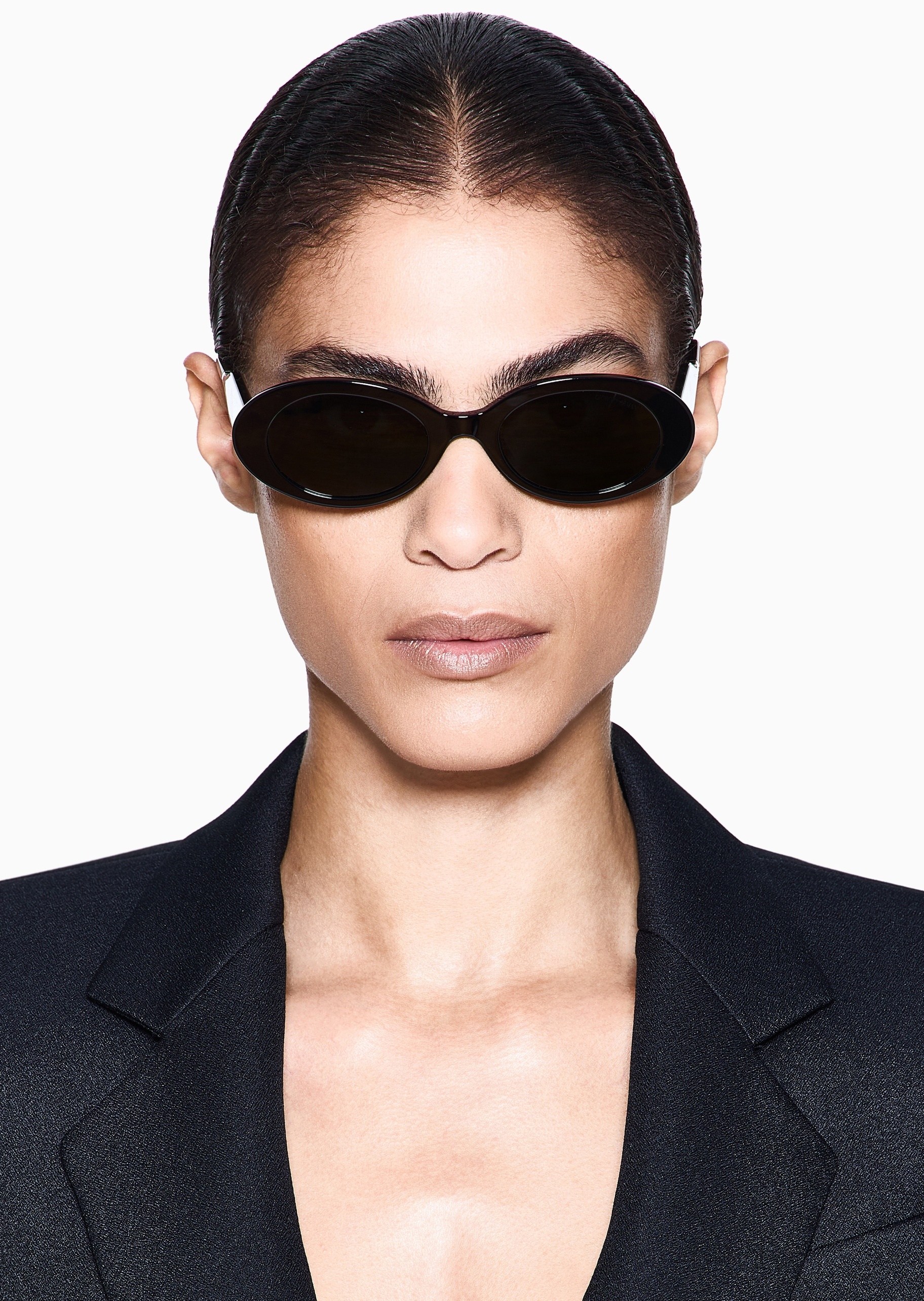 Giorgio Armani 女士椭圆形粗边框拼接镜腿太阳眼镜