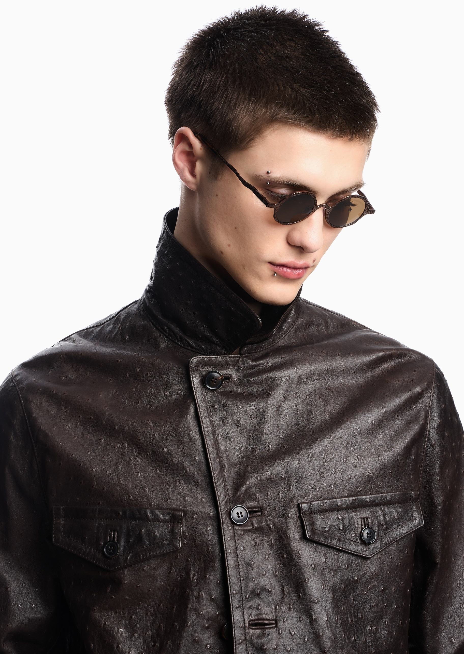 Emporio Armani 男士圆形哑光锤纹波浪镜腿太阳眼镜