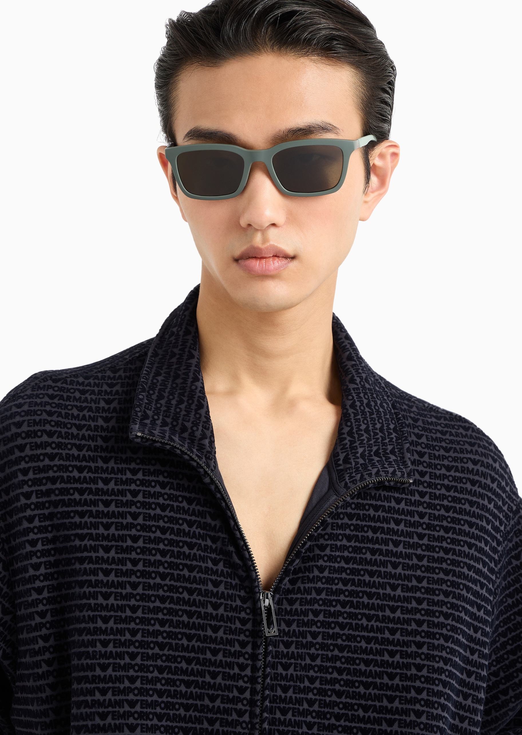 Emporio Armani 男士哑光矩形边框拼色镜腿太阳眼镜