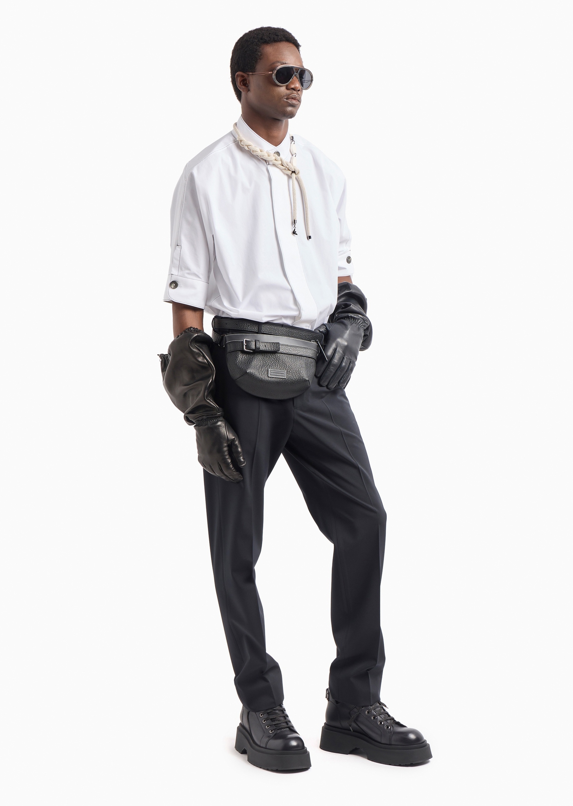 Emporio Armani 男士绵羊毛弹力合身长款直筒纯色休闲裤