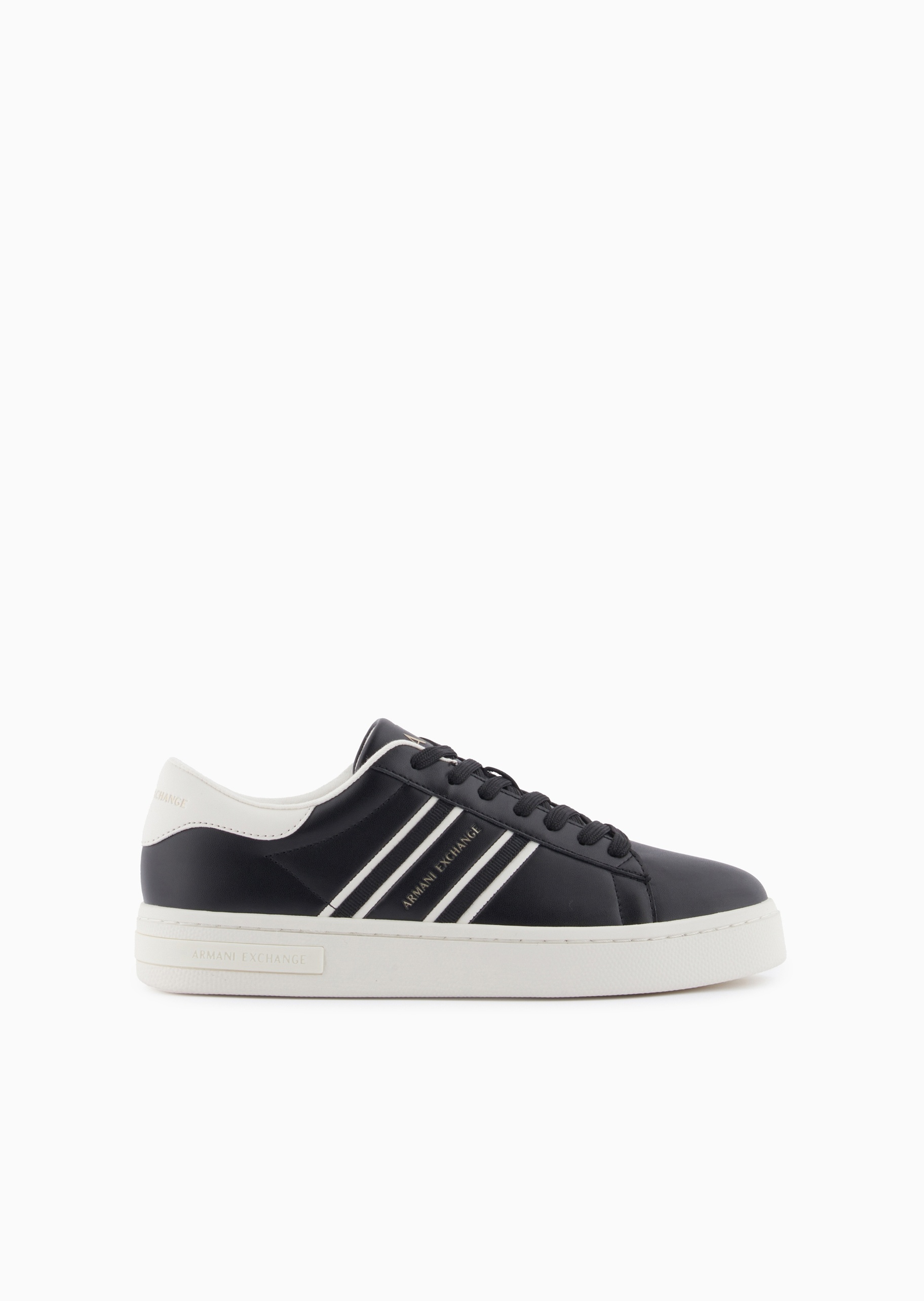 ARMANI EXCHANGE 女士系带低帮圆头平底板鞋运动鞋