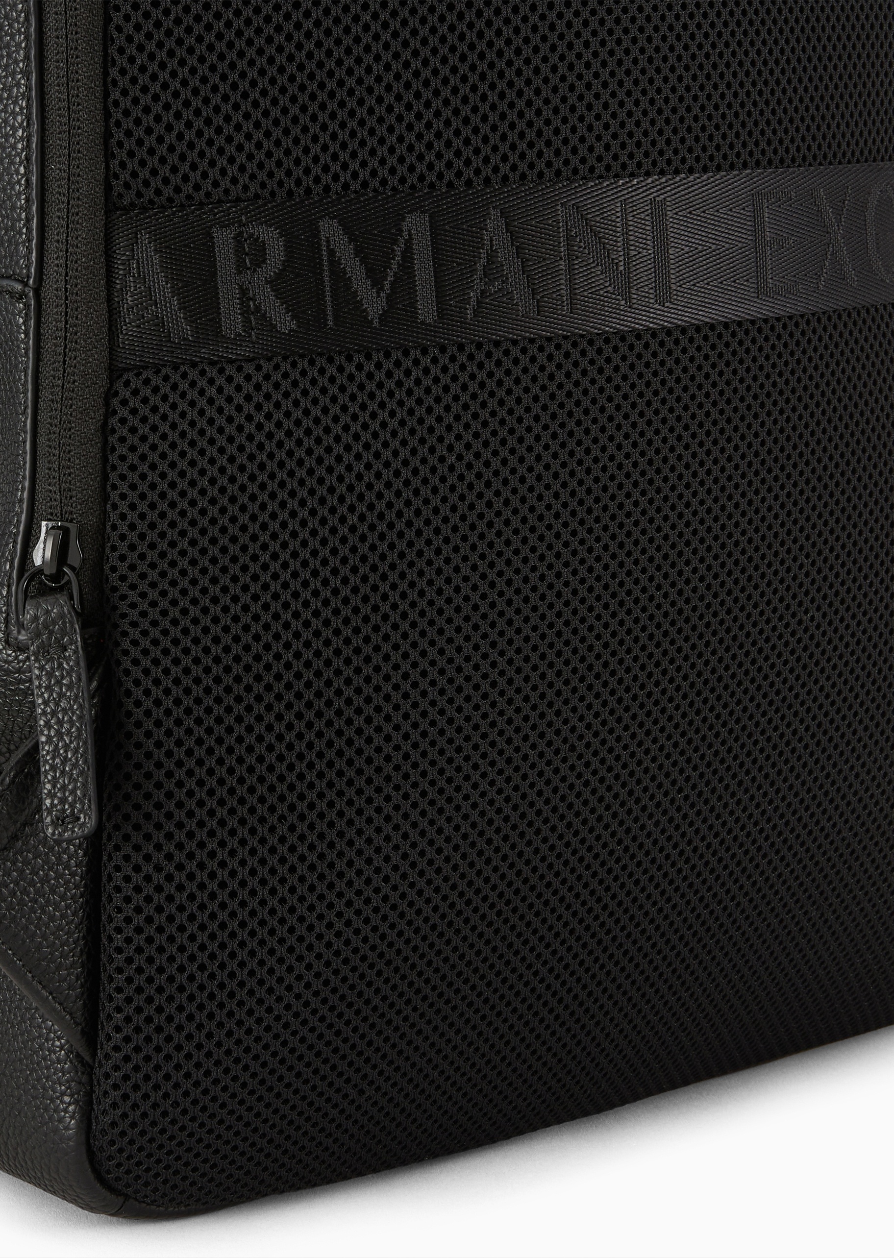 ARMANI EXCHANGE 男士大容量拉链可调节肩带休闲手提双肩包