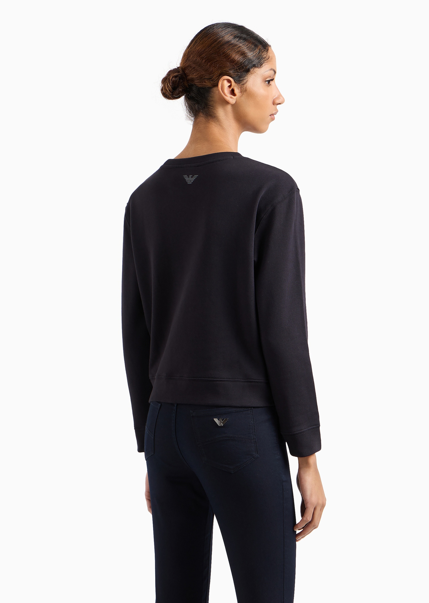 Emporio Armani 女士套头纯棉圆领合身落肩休闲运动印花卫衣
