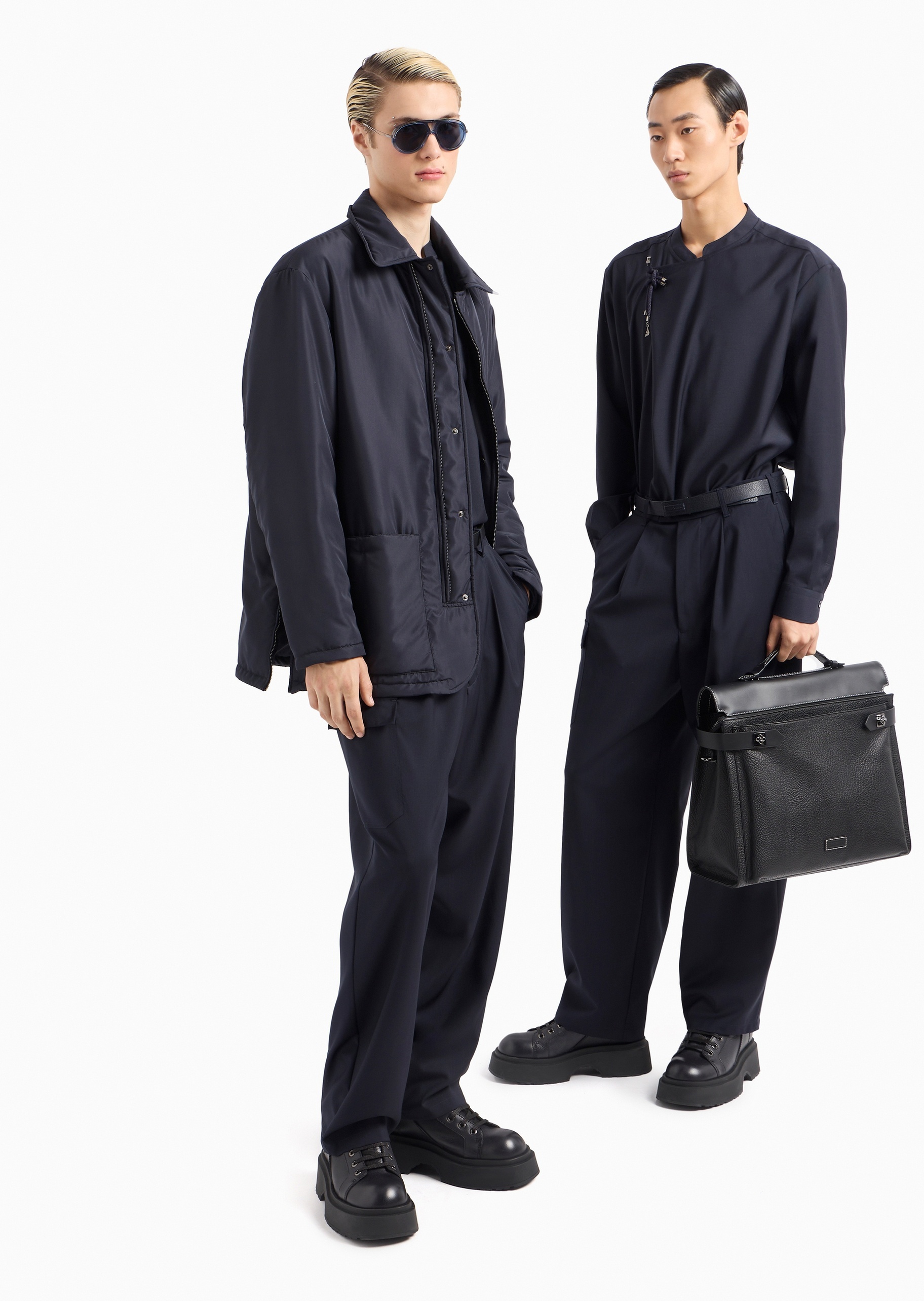 Emporio Armani 男士长袖翻领廓形偏心拉链门襟棉服外套