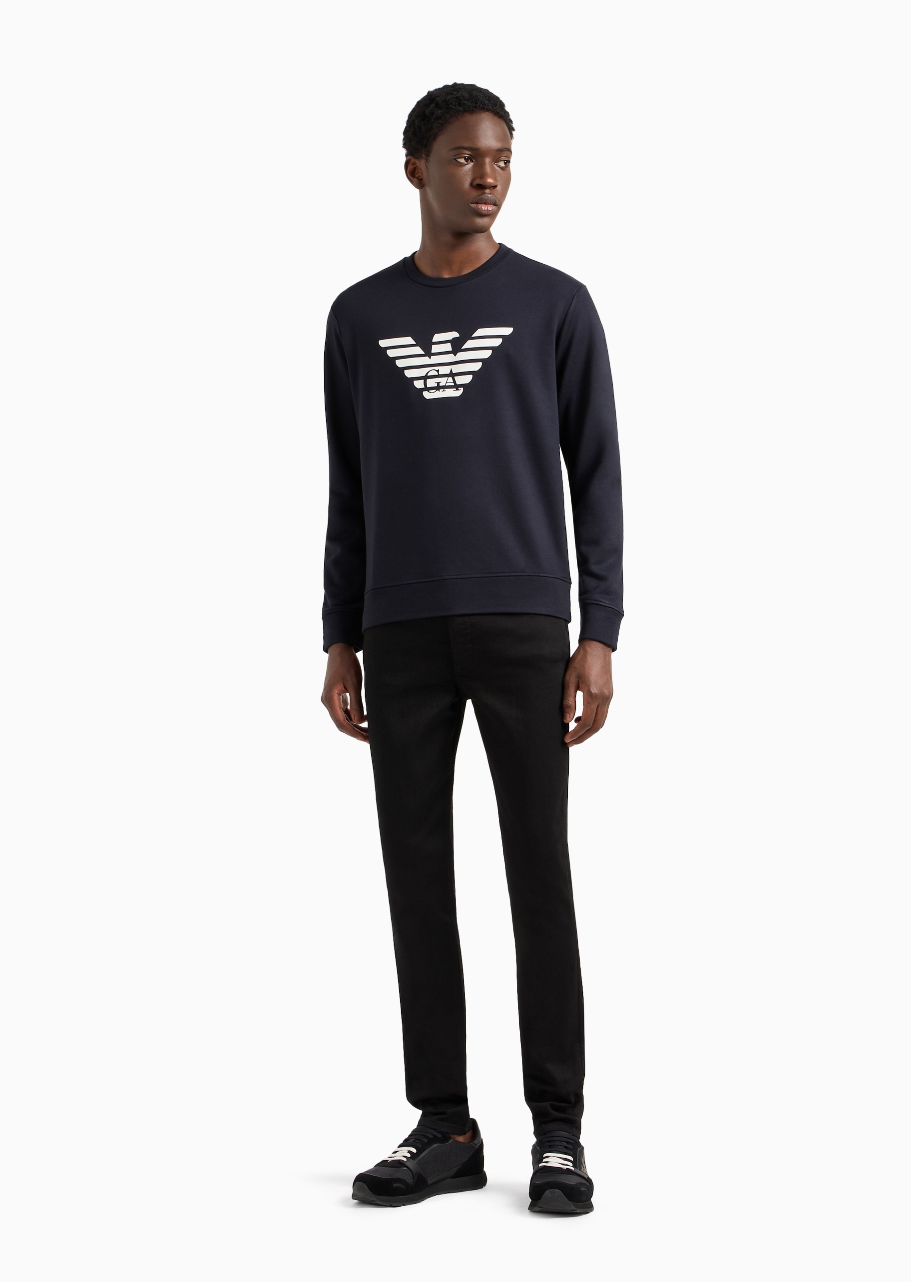 Emporio Armani 男女同款套头圆领落肩莫代尔休闲卫衣